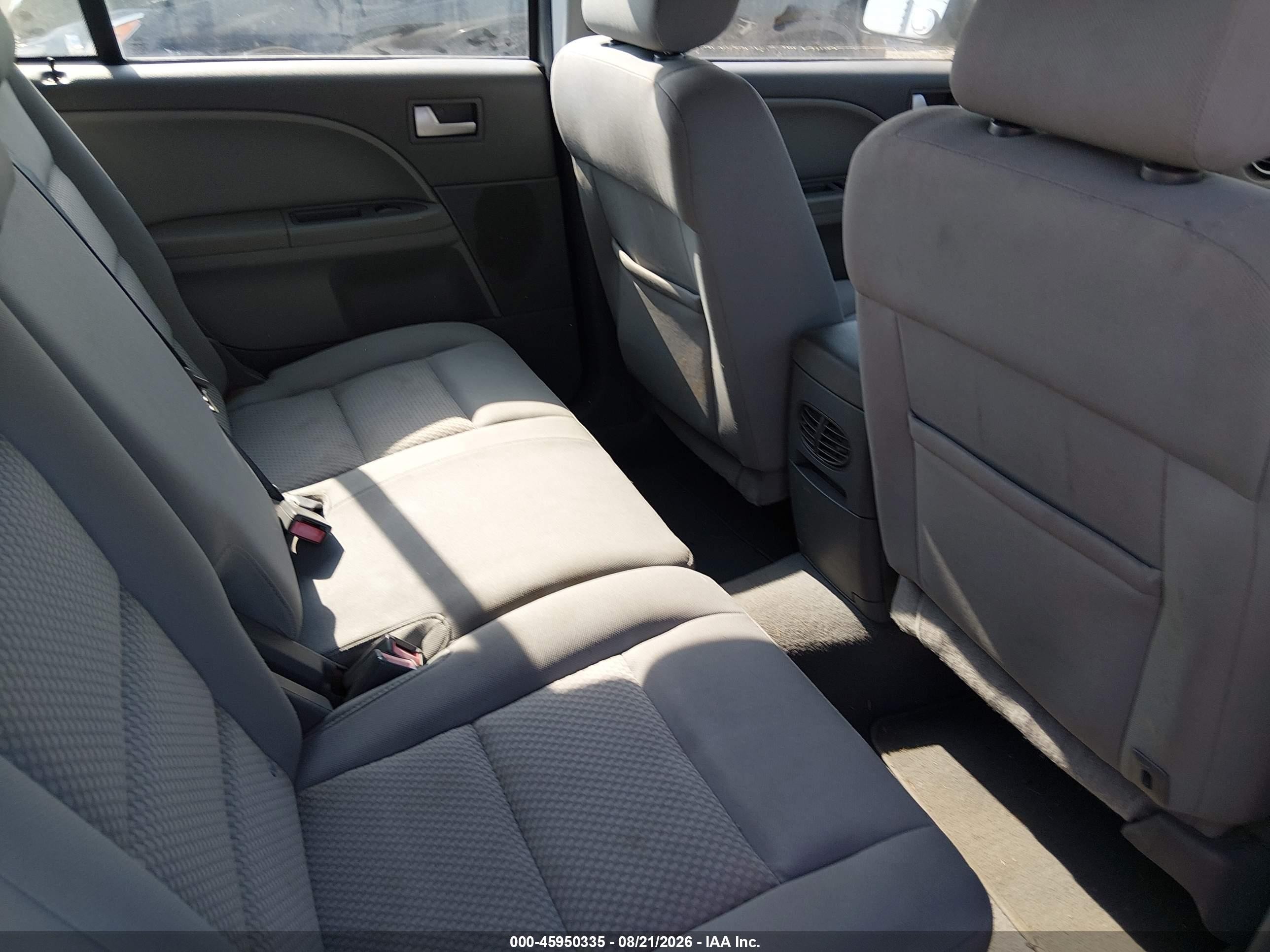 2006 Ford Freestyle Se Silver vin: 1FMDK01196GA36624