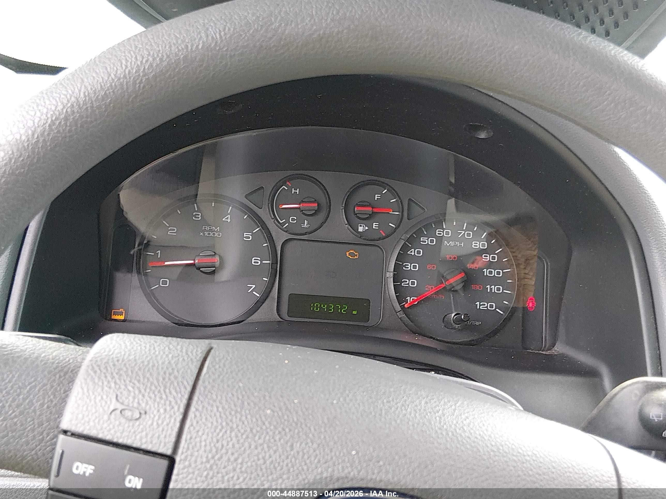 2005 Ford Freestyle Se Red vin: 1FMDK011X5GA28501