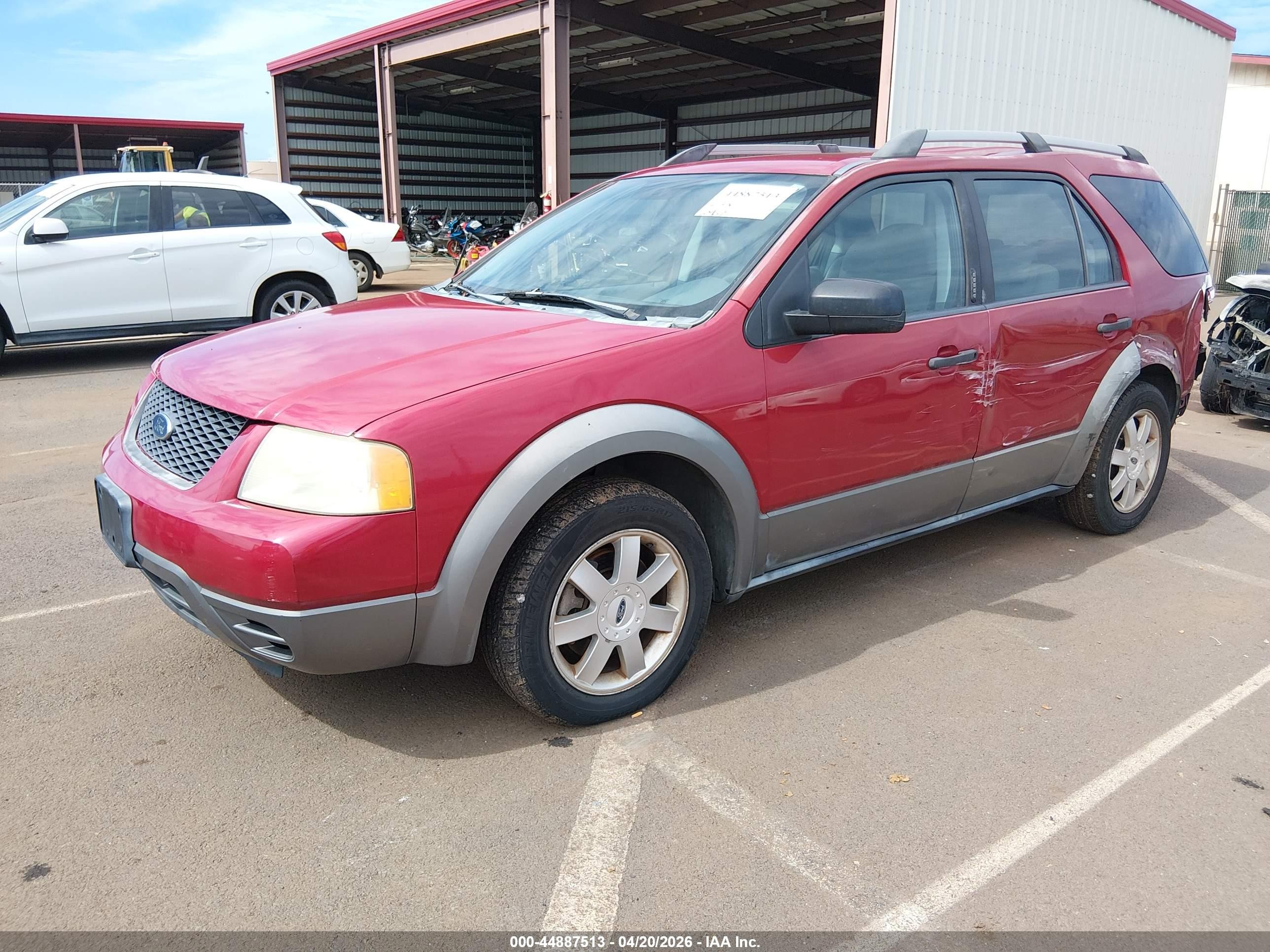 2005 Ford Freestyle Se Red vin: 1FMDK011X5GA28501