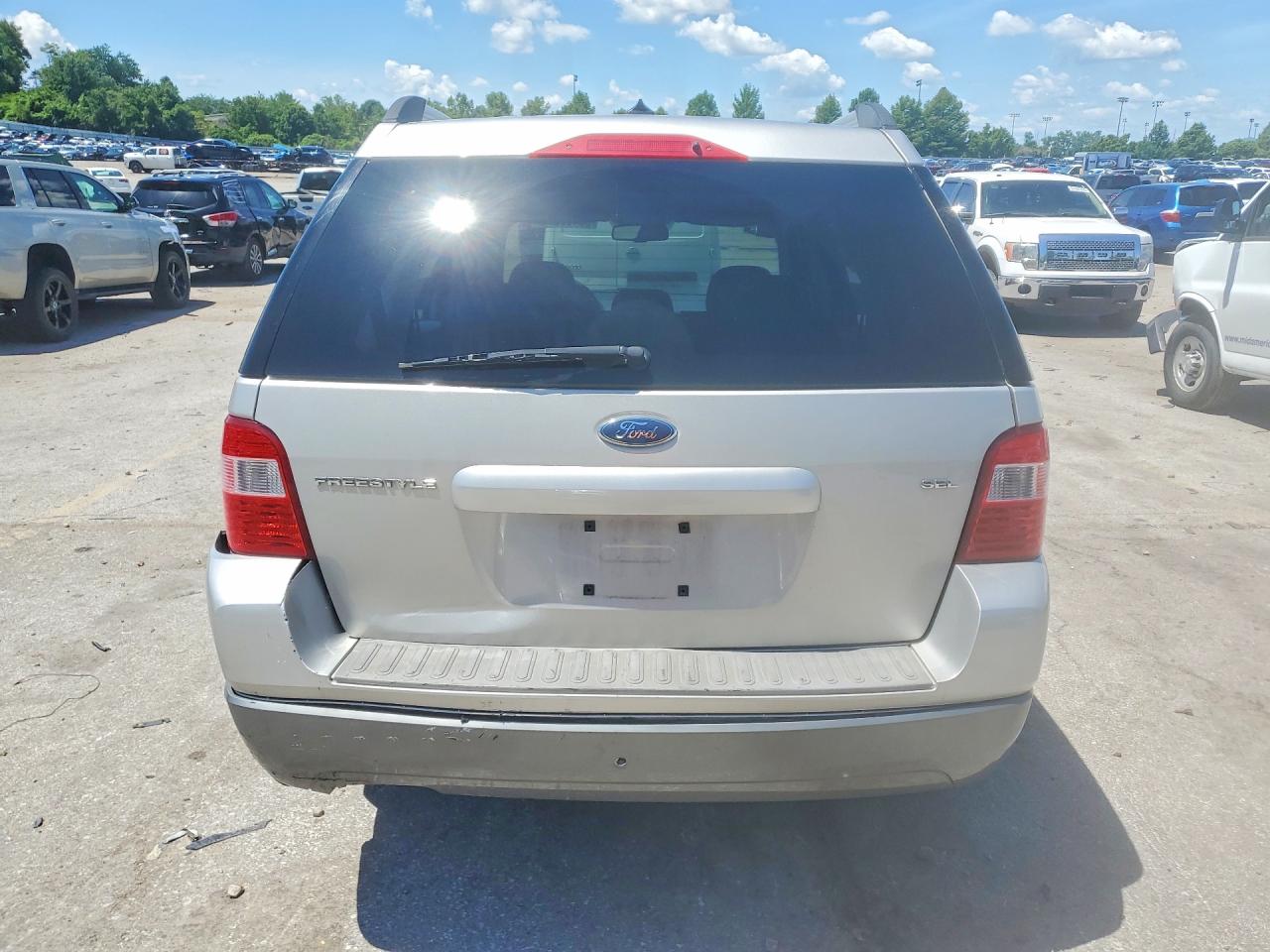 2007 Ford Freestyle Sel Gray vin: 1FMDK02107GA23163