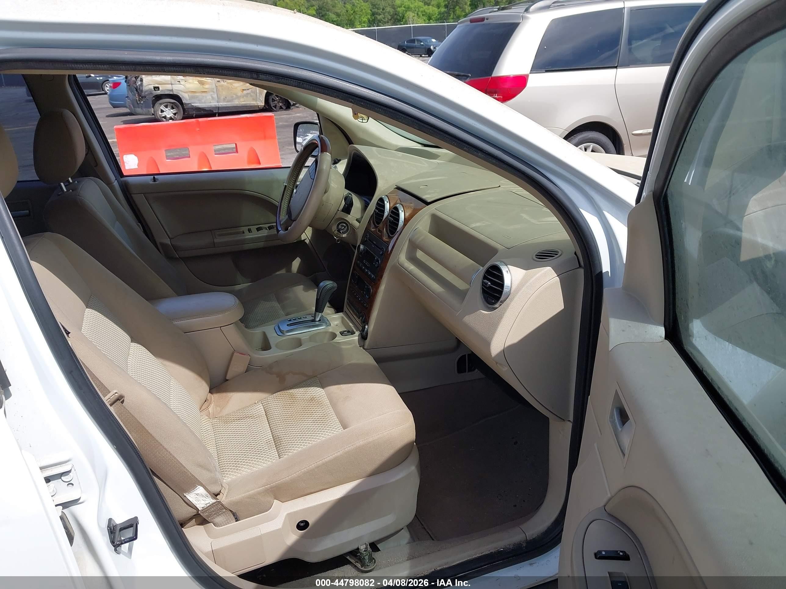 2007 Ford Freestyle Sel White vin: 1FMDK02127GA32897