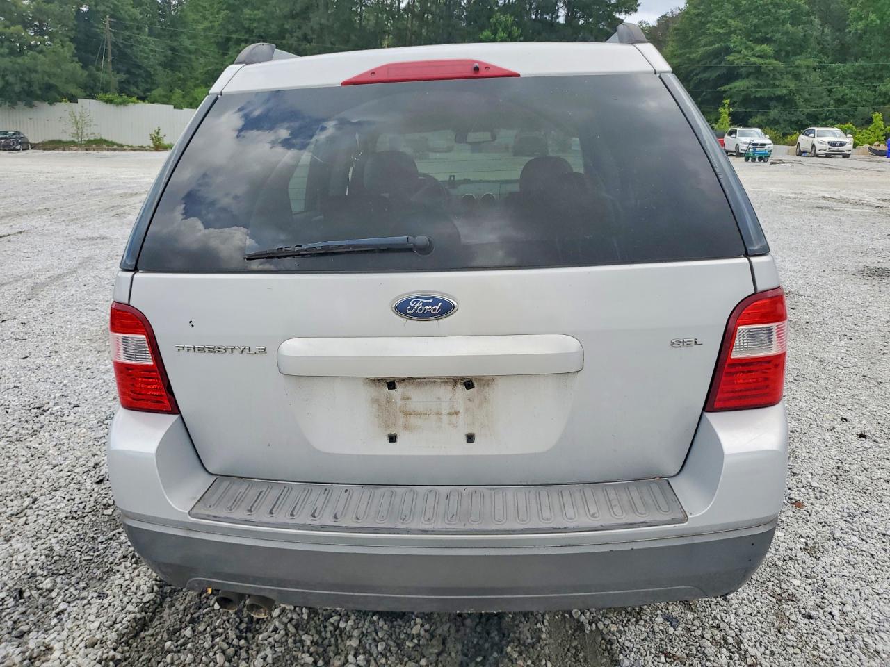 2005 Ford Freestyle Sel Silver vin: 1FMDK02165GA54186
