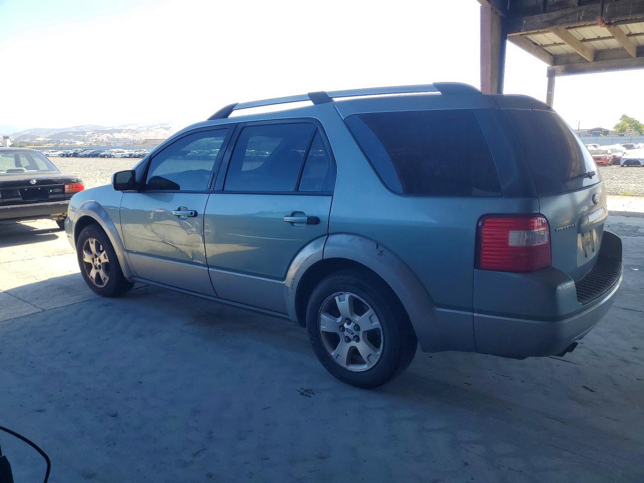 2005 Ford Freestyle Sel Green vin: 1FMDK02175GA45402