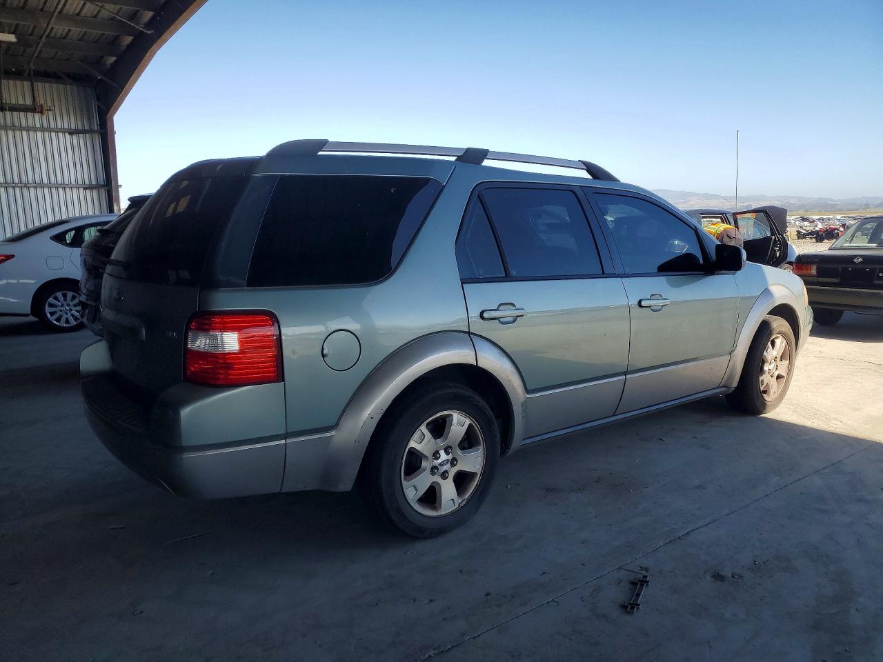 2005 Ford Freestyle Sel Green vin: 1FMDK02175GA45402