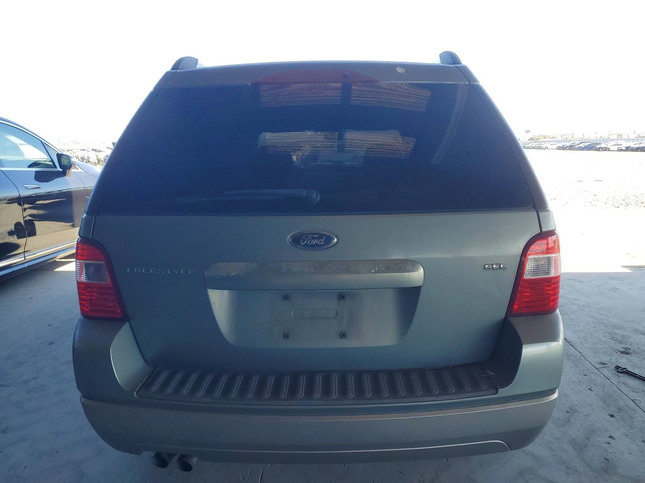 2005 Ford Freestyle Sel Green vin: 1FMDK02175GA45402