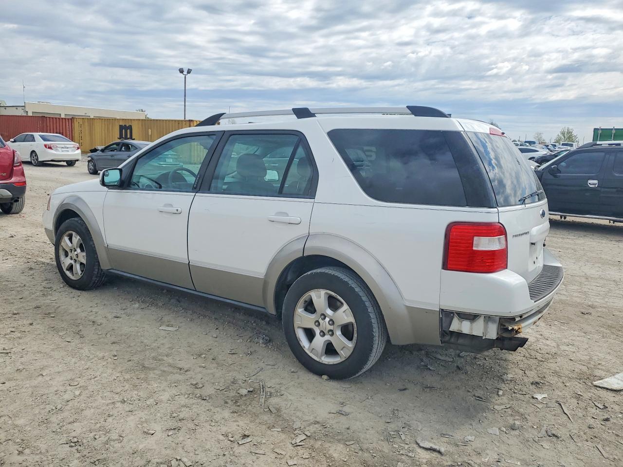 2007 Ford Freestyle Sel White vin: 1FMDK021X7GA40441