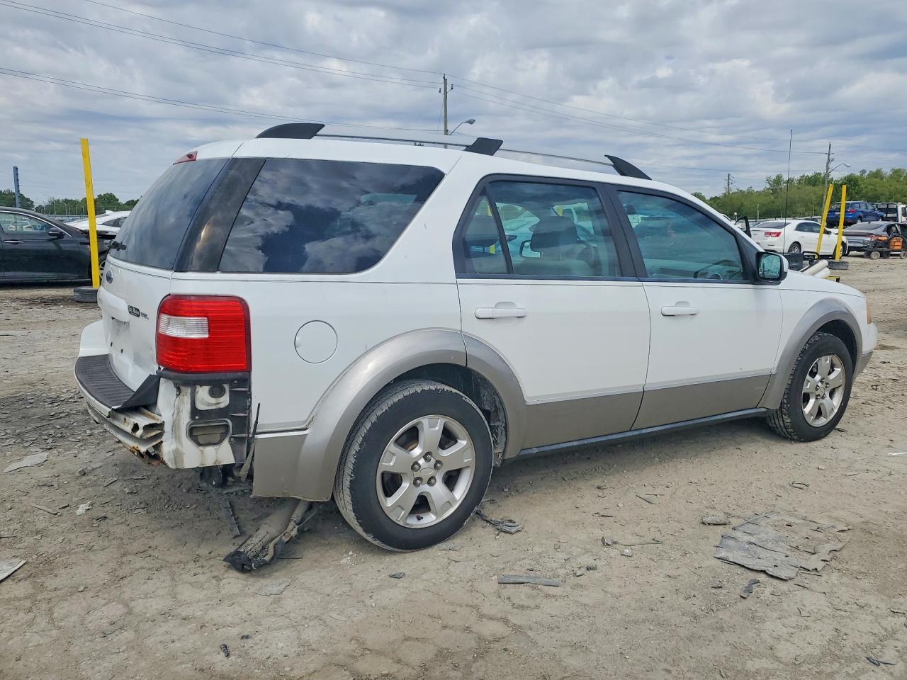 2007 Ford Freestyle Sel White vin: 1FMDK021X7GA40441