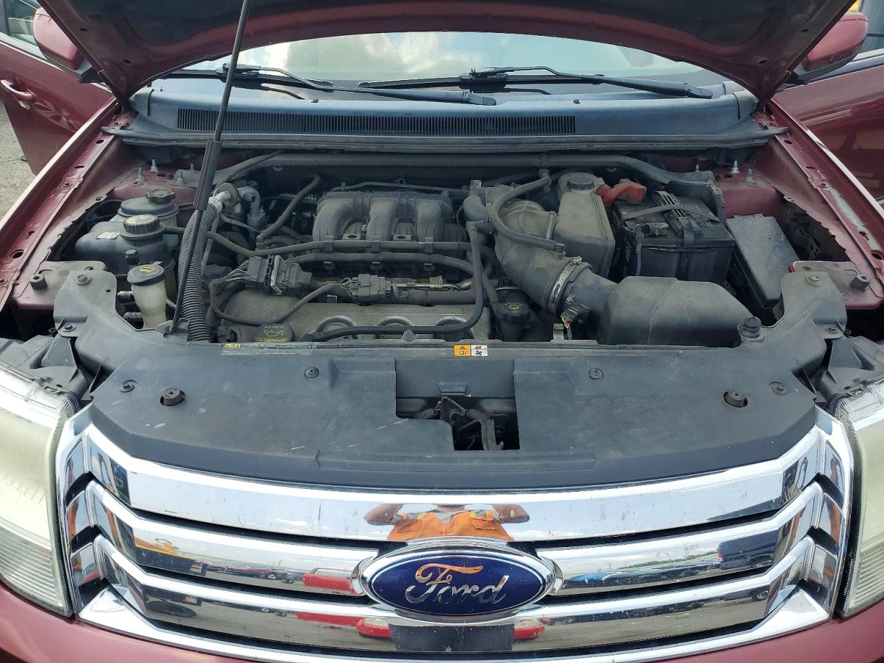 2008 Ford Taurus X Sel Red vin: 1FMDK02W08GA45824