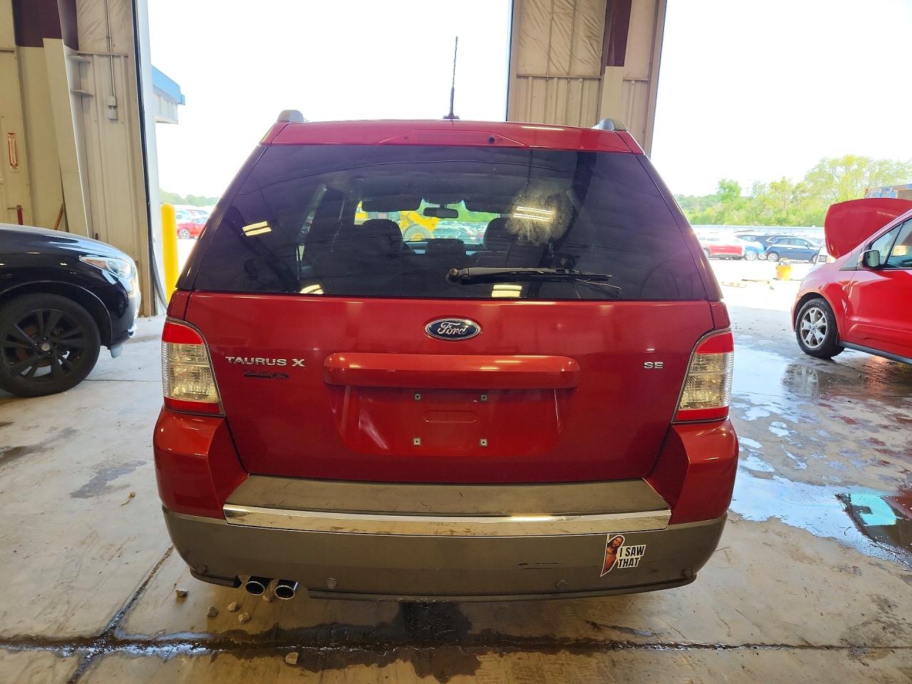 2009 Ford Taurus X Sel Red vin: 1FMDK02W09GA03722