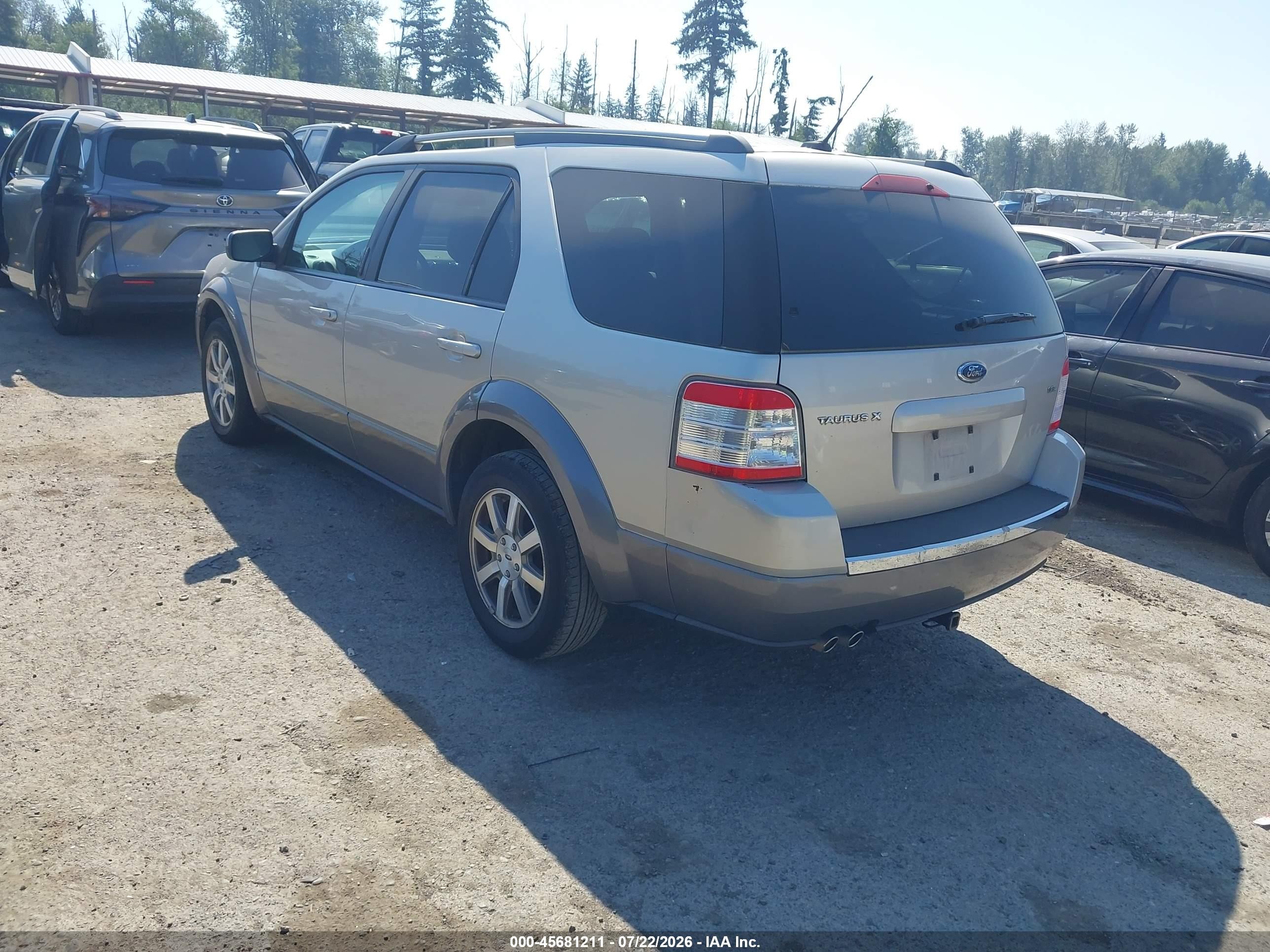 2008 Ford Taurus X Sel Золотой vin: 1FMDK02W18GA42222