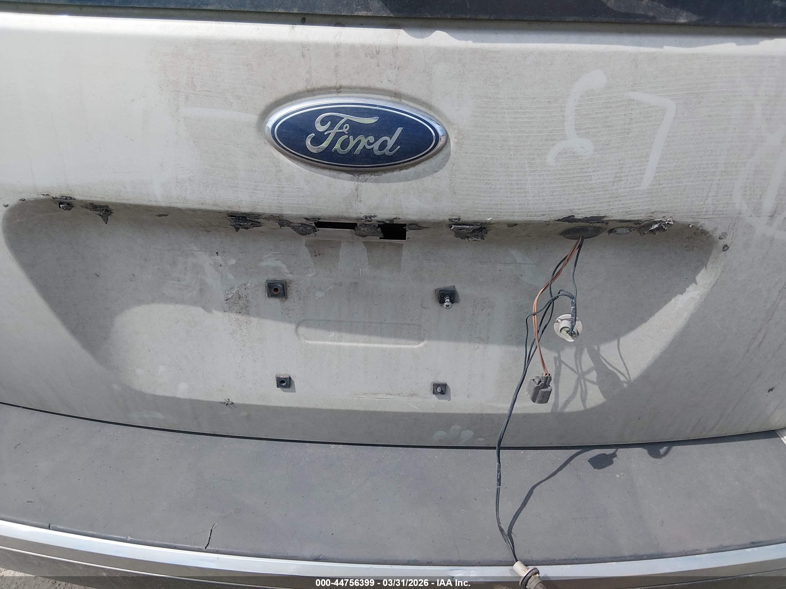 2008 Ford Taurus X Sel Gold vin: 1FMDK02W48GA30288