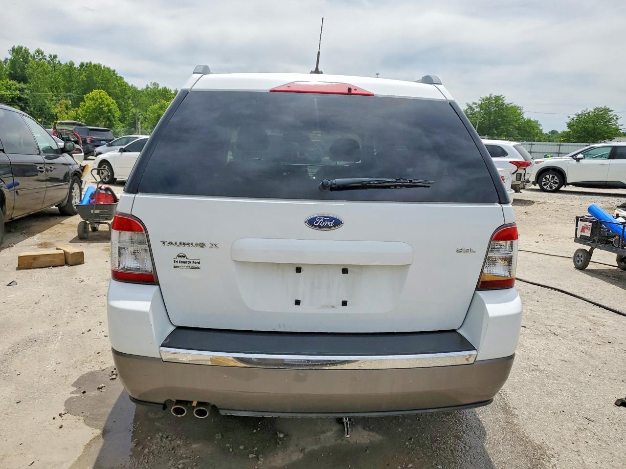 2008 Ford Taurus X Sel White vin: 1FMDK02W68GA04775