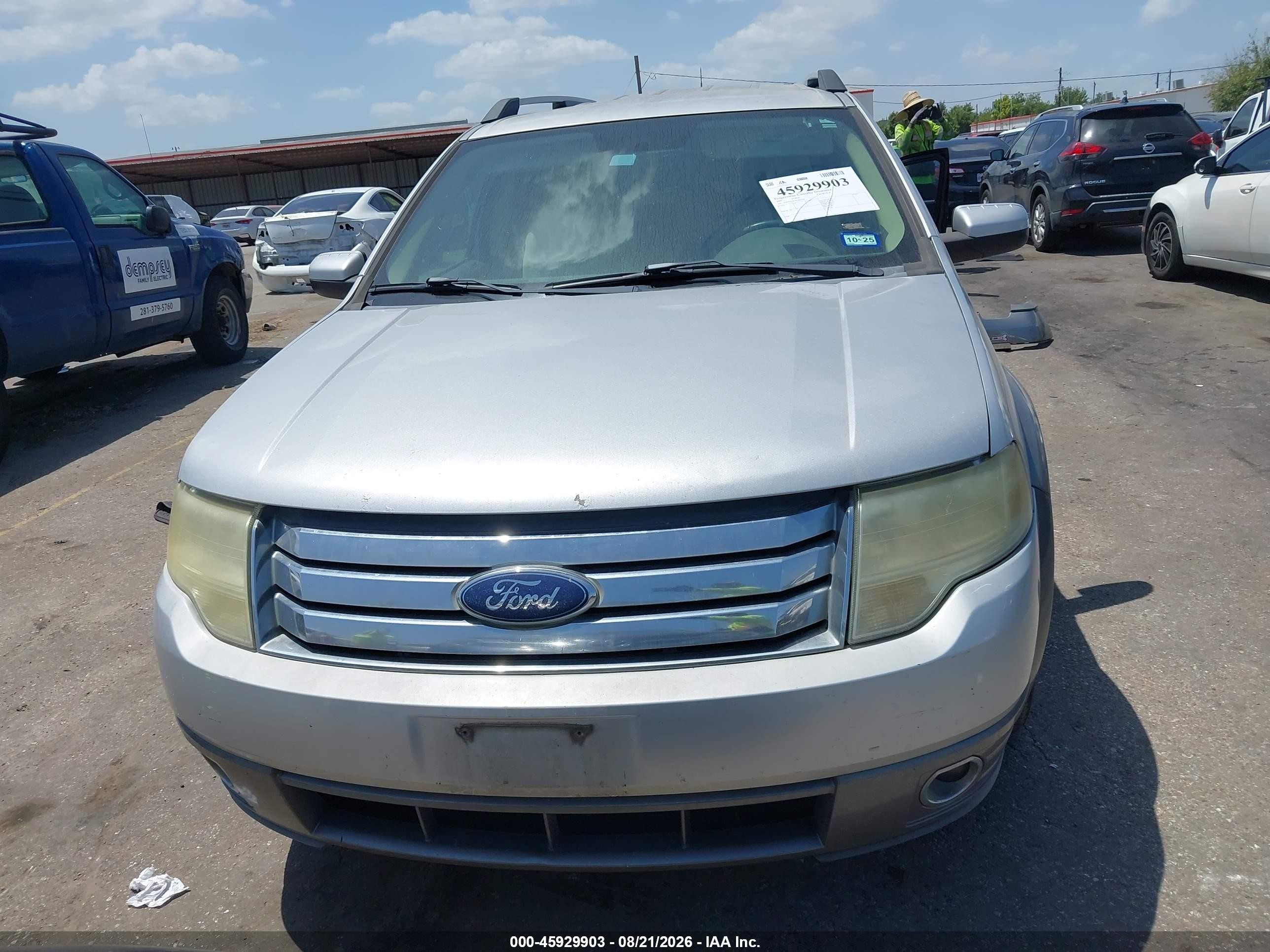 2009 Ford Taurus X Sel Silver vin: 1FMDK02W69GA05538