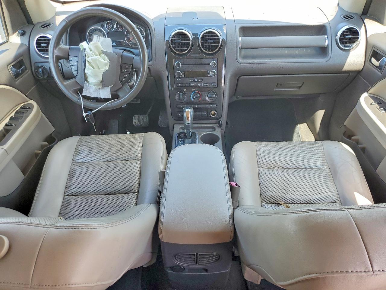 2008 Ford Taurus X Sel Бежевый vin: 1FMDK02W88GA21755
