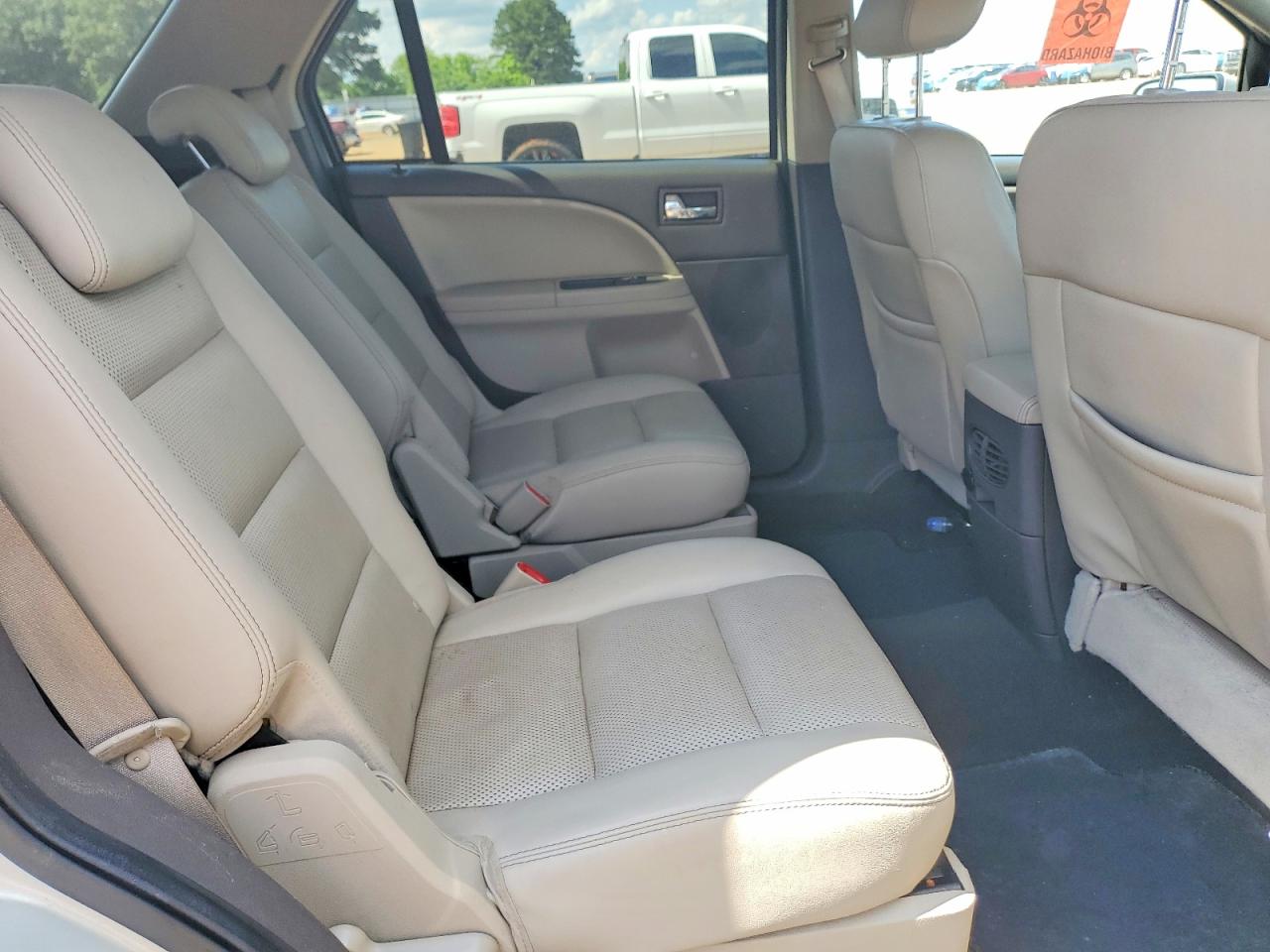 2008 Ford Taurus X Sel Бежевый vin: 1FMDK02W88GA21755