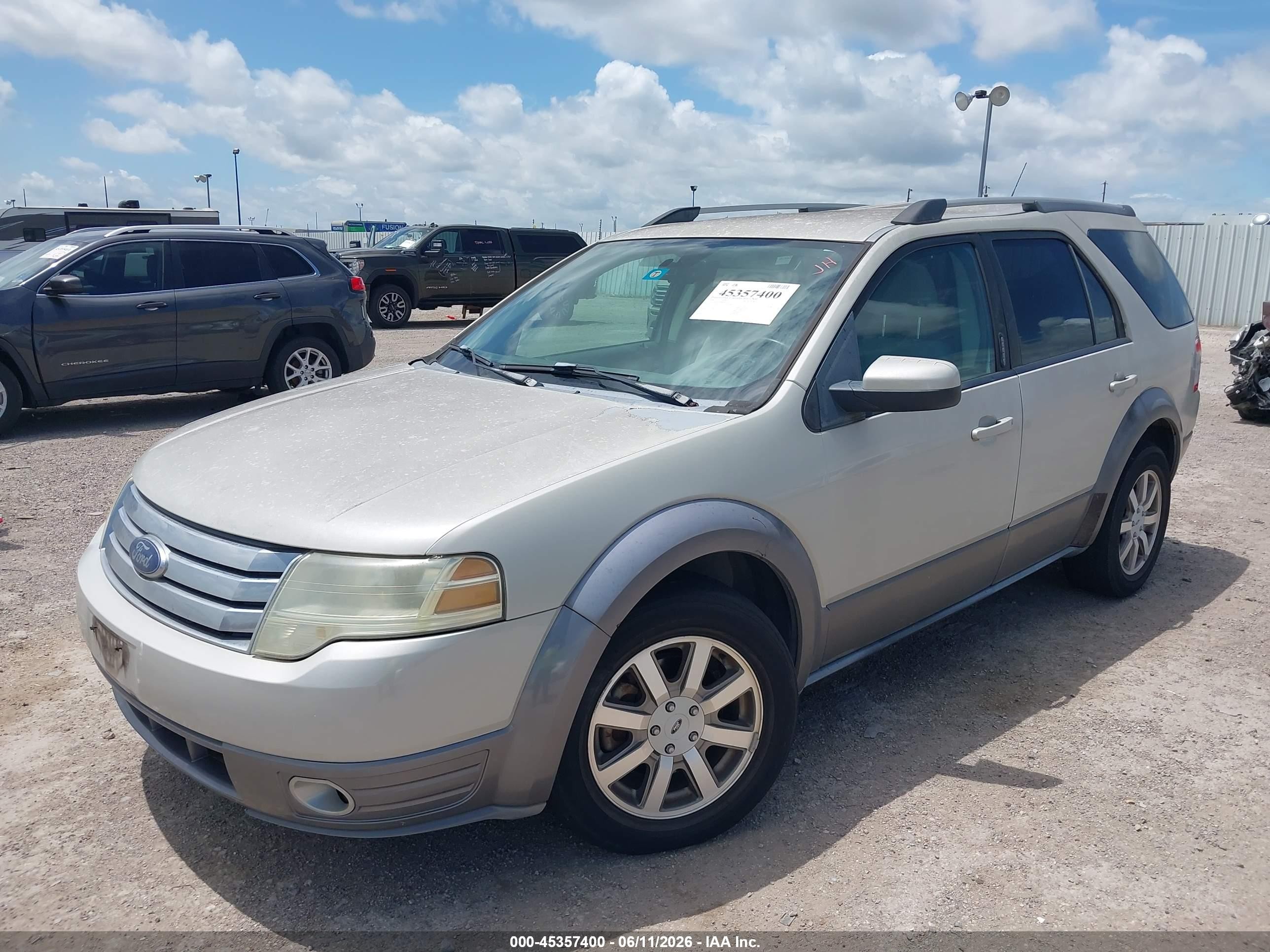 2008 Ford Taurus X Sel Tan vin: 1FMDK02W88GA24154