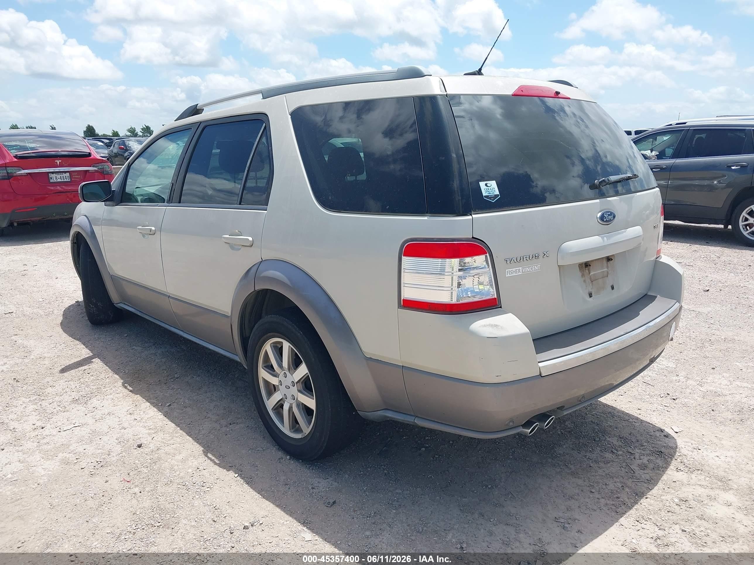2008 Ford Taurus X Sel Tan vin: 1FMDK02W88GA24154