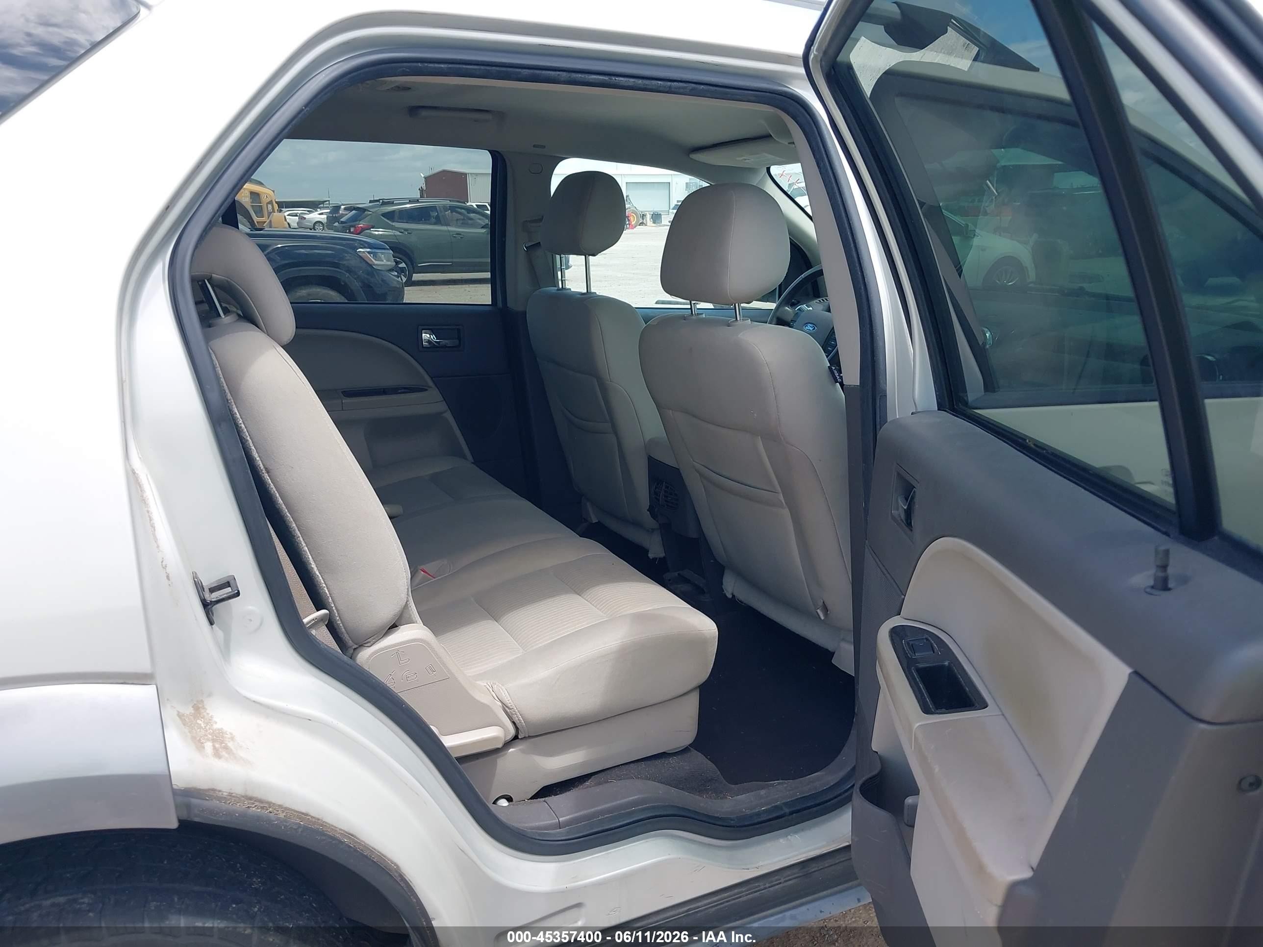 2008 Ford Taurus X Sel Tan vin: 1FMDK02W88GA24154
