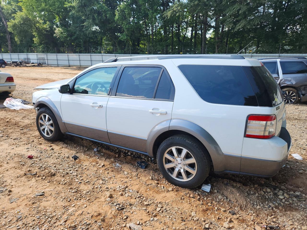 2008 Ford Taurus X Sel White vin: 1FMDK02W98GA45417