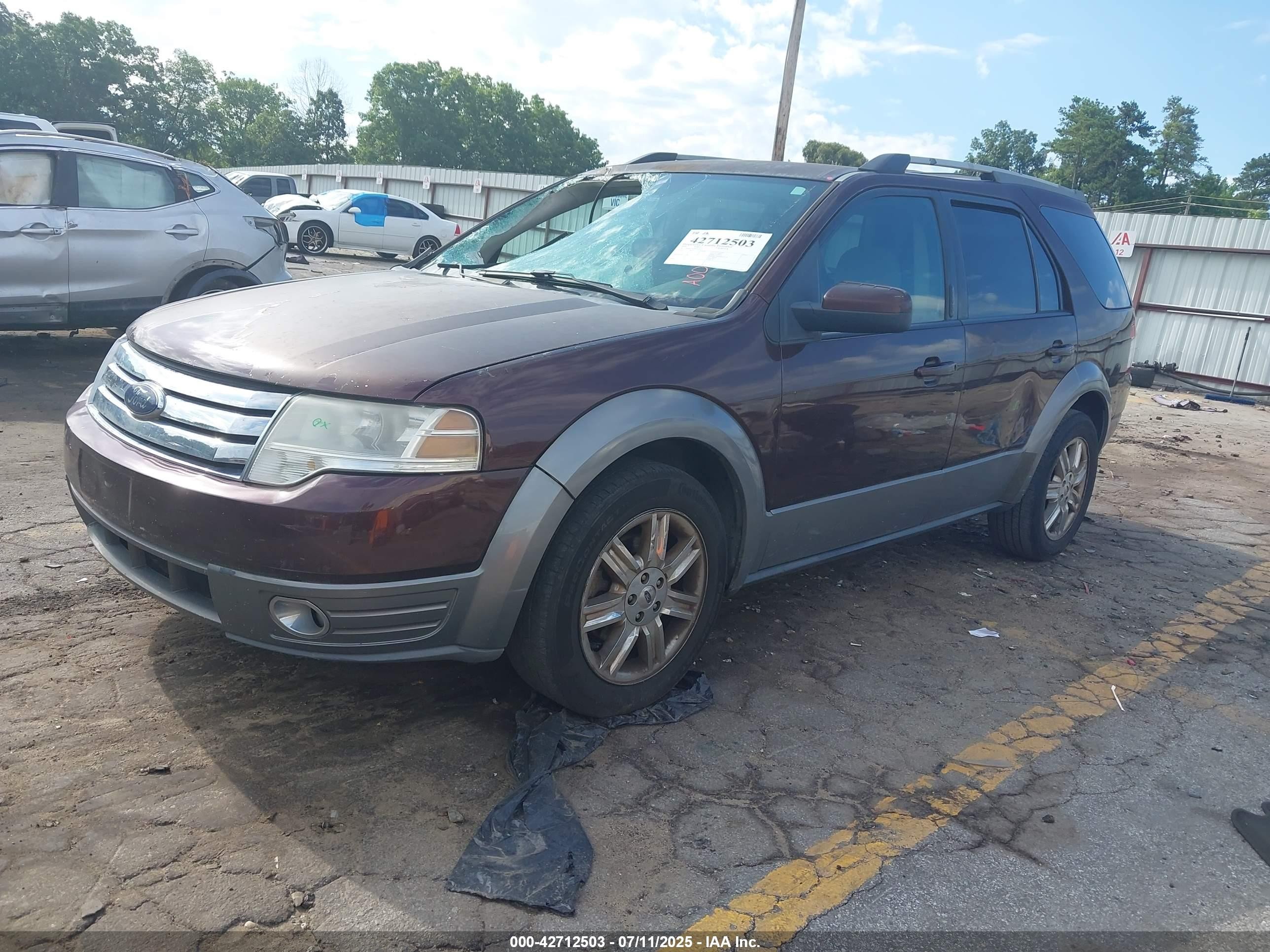 2009 Ford Taurus X Sel Maroon vin: 1FMDK02W99GA00222