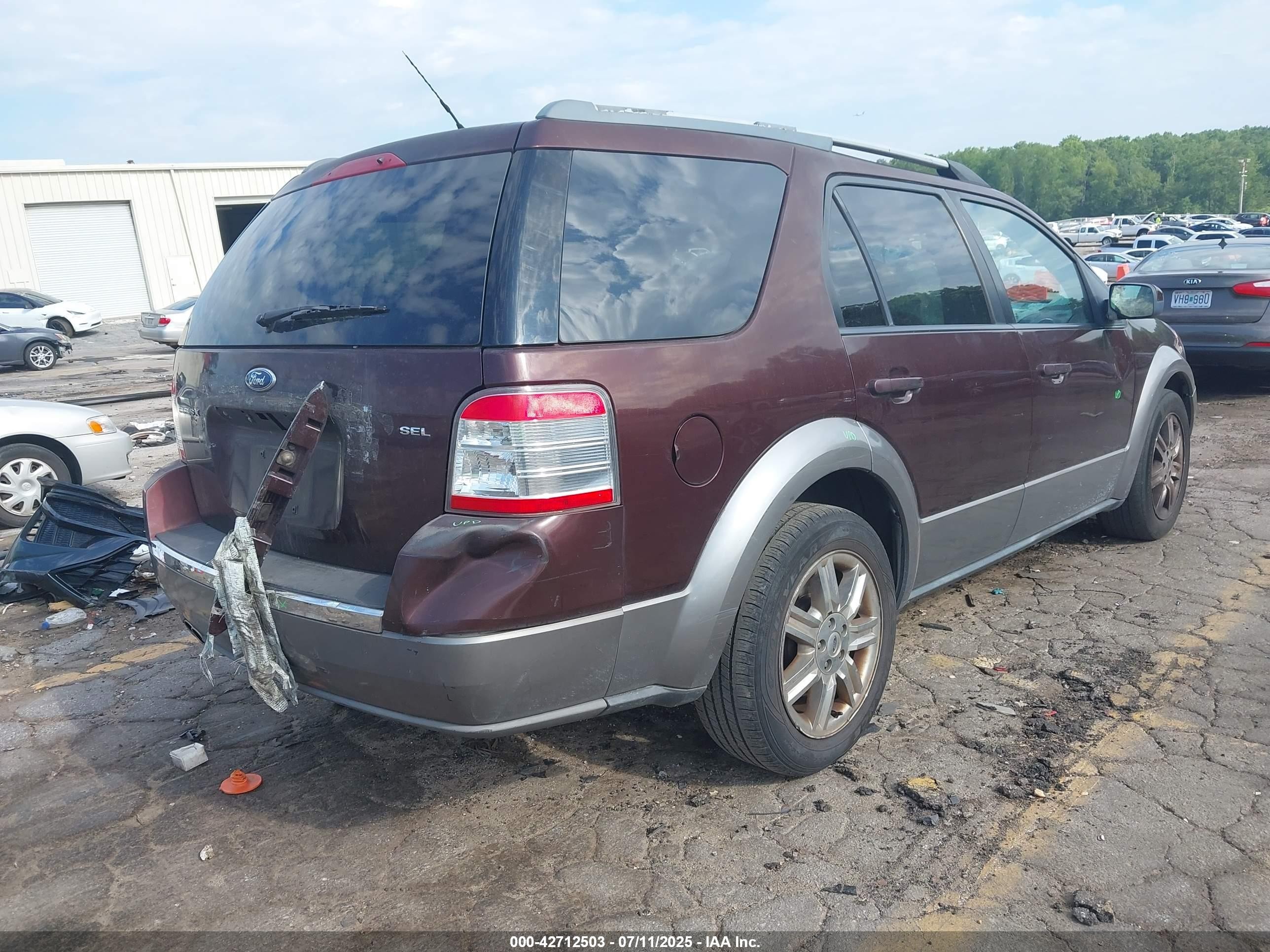 2009 Ford Taurus X Sel Maroon vin: 1FMDK02W99GA00222