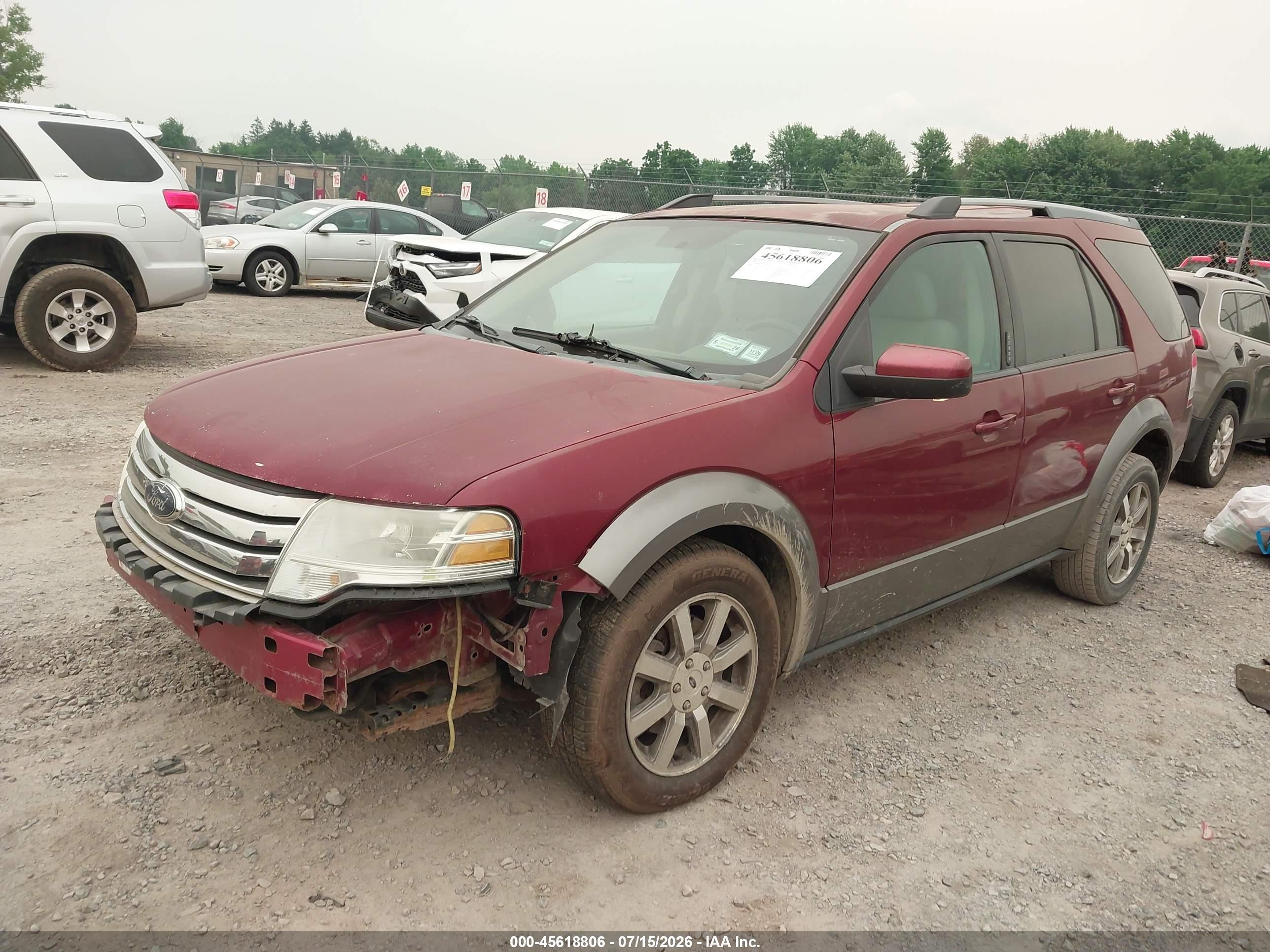 2008 Ford Taurus X Sel Red vin: 1FMDK02WX8GA14516