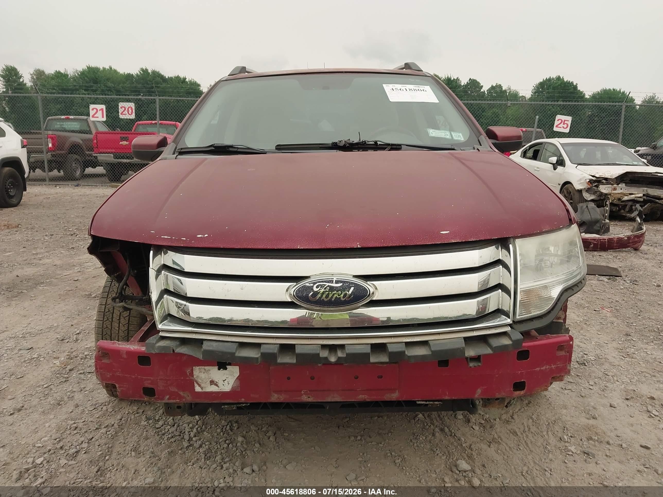 2008 Ford Taurus X Sel Red vin: 1FMDK02WX8GA14516