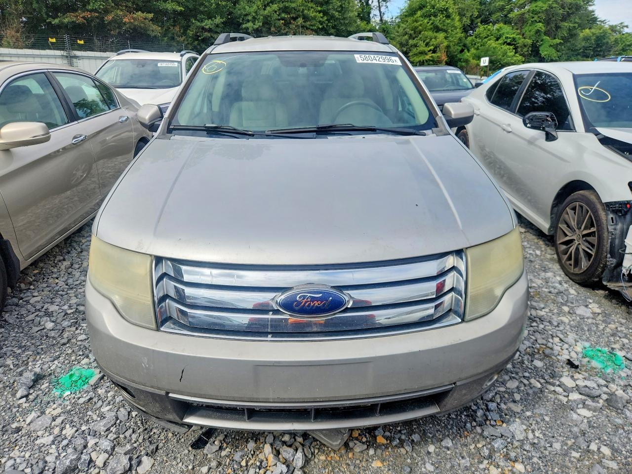 2008 Ford Taurus X Sel Silver vin: 1FMDK02WX8GA35642