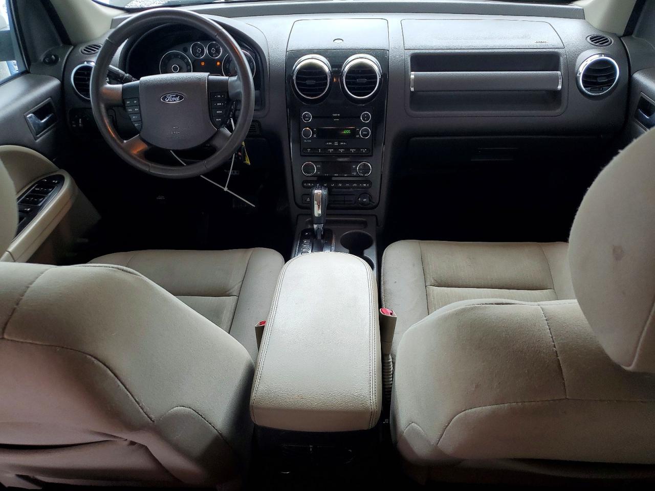2008 Ford Taurus X Sel Silver vin: 1FMDK02WX8GA35642