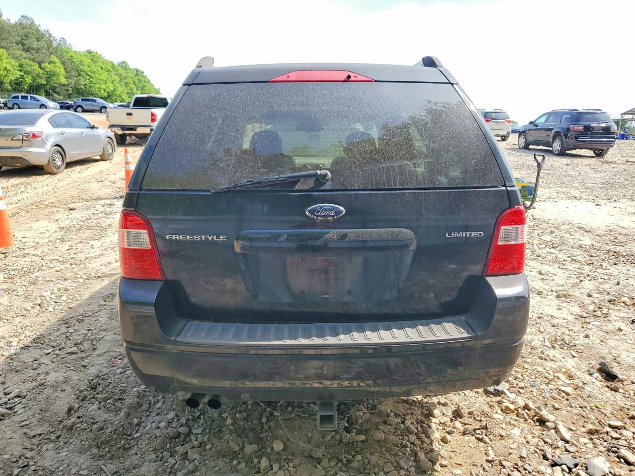 2005 Ford Freestyle Limited Black vin: 1FMDK03195GA73085