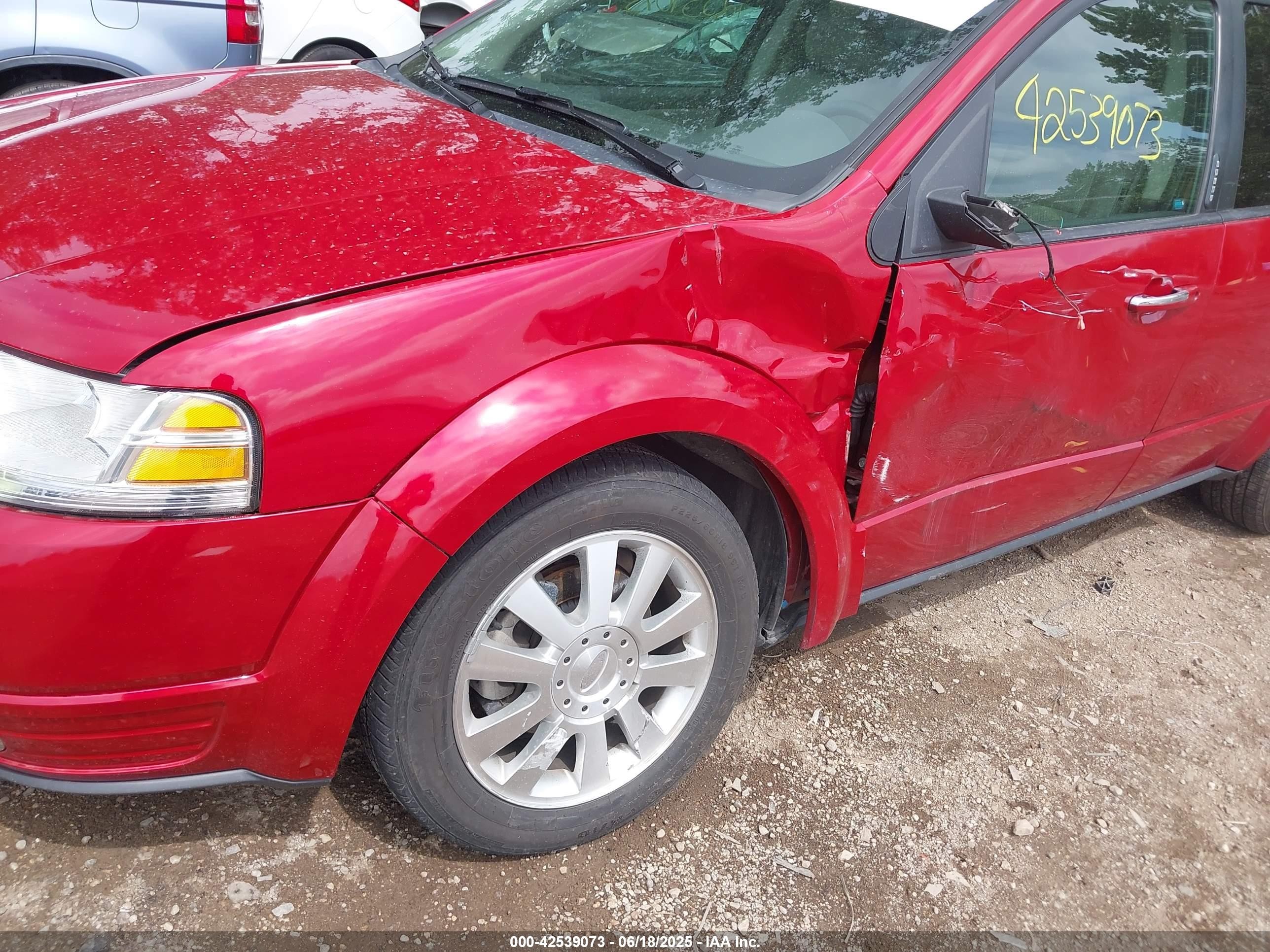 2009 Ford Taurus X Limited Red vin: 1FMDK03W89GA05006