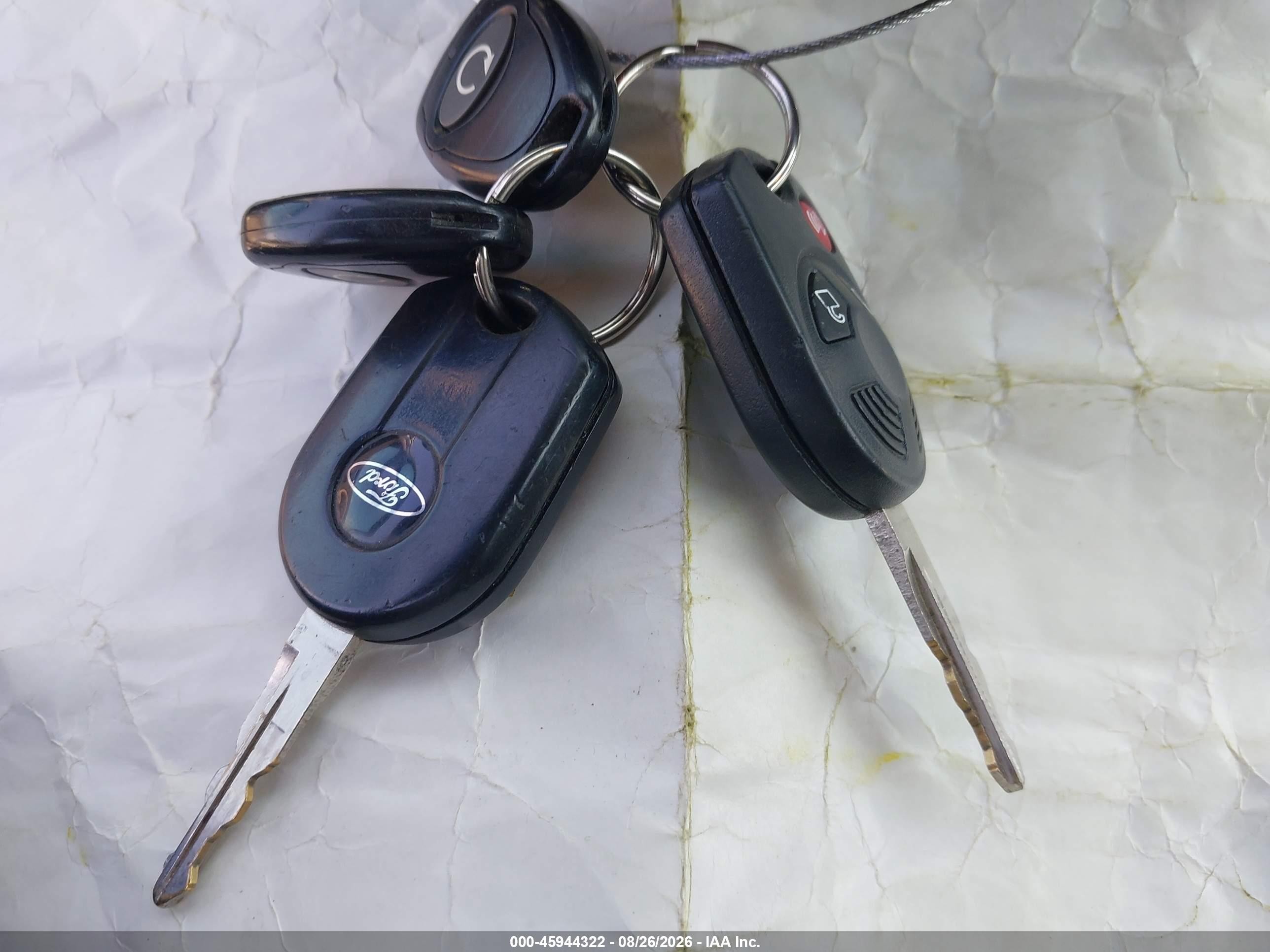 2008 Ford Taurus X Limited Silver vin: 1FMDK03W98GA12822