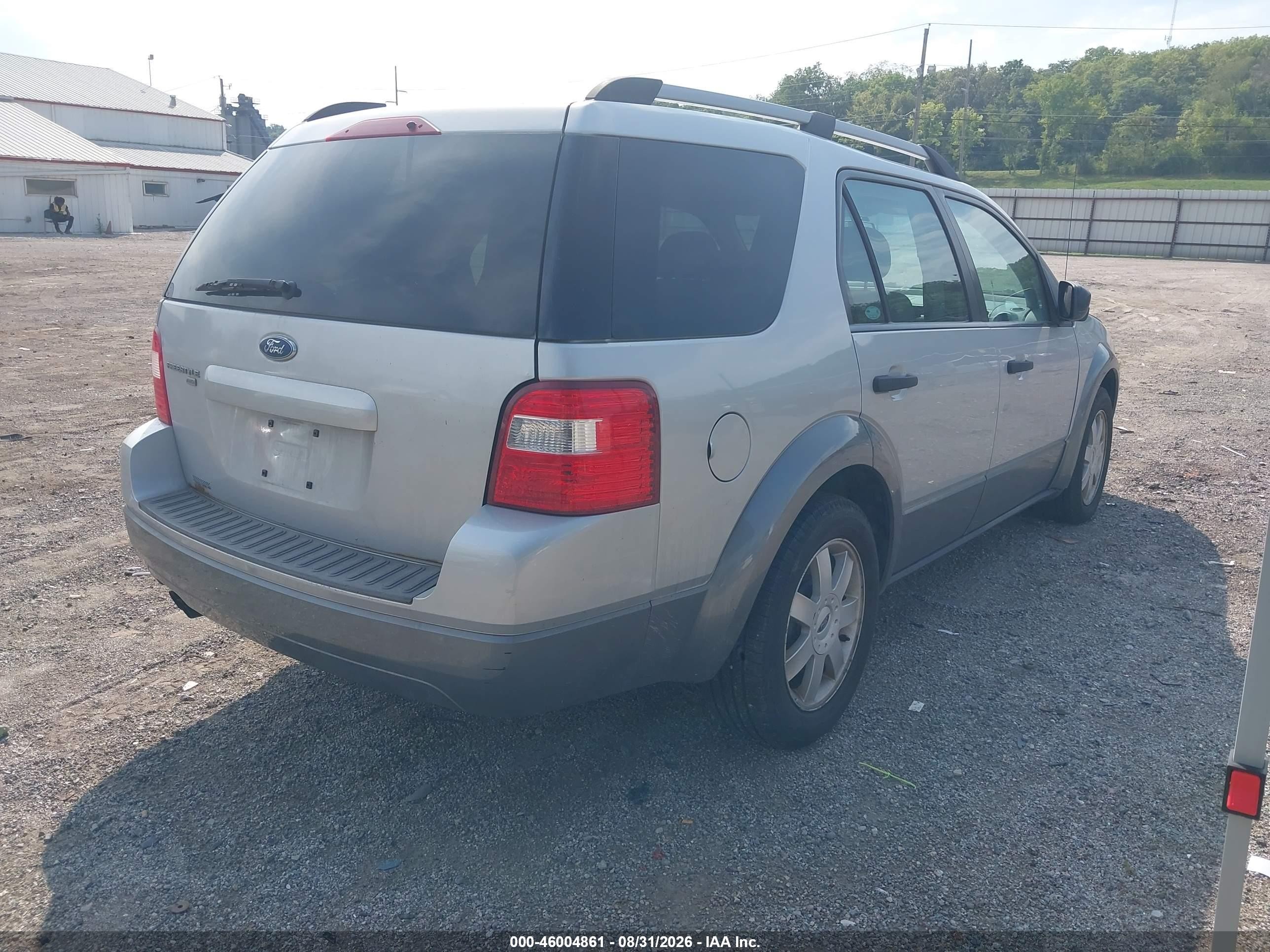 2005 Ford Freestyle Se Silver vin: 1FMDK04145GA19904