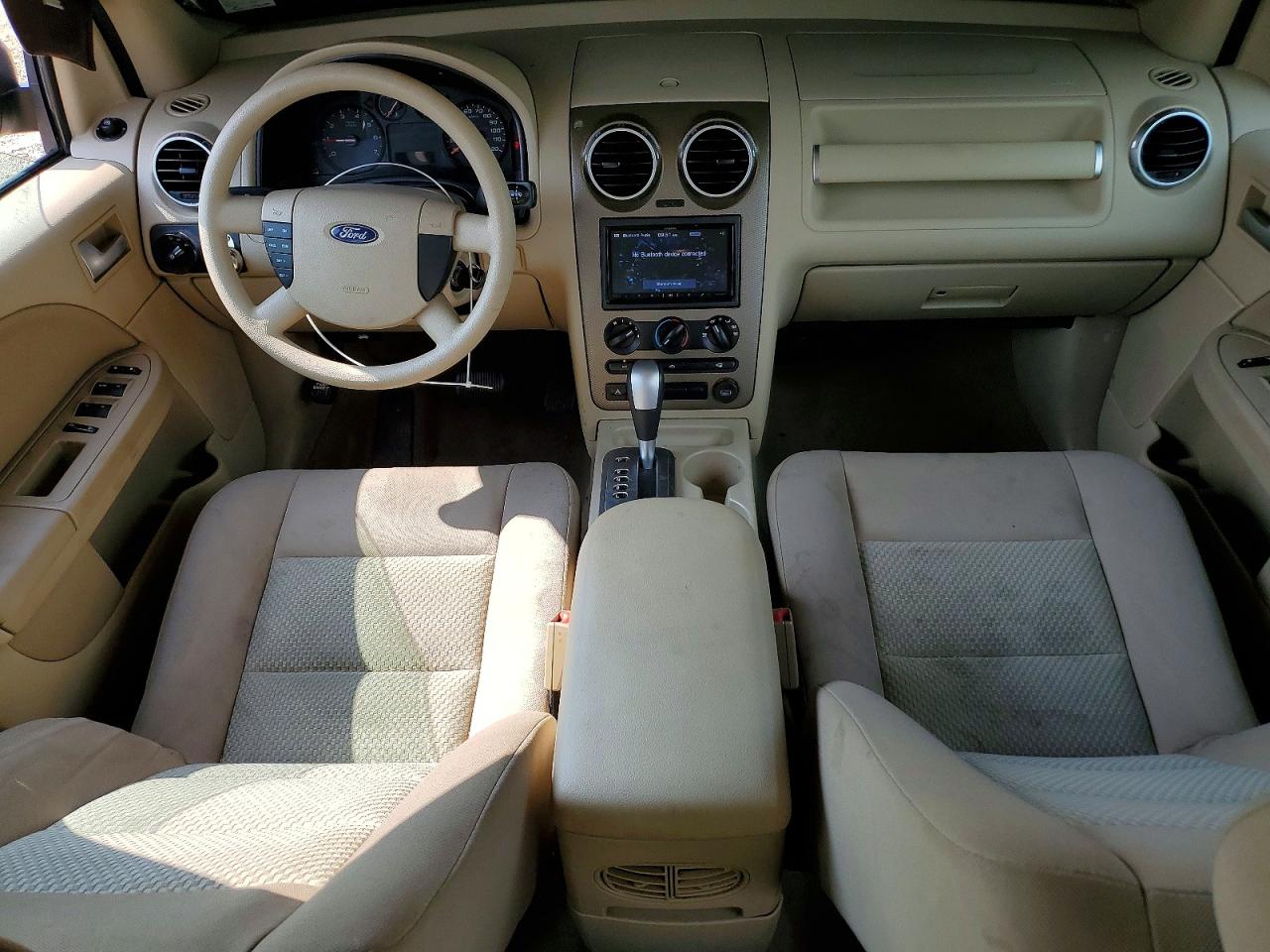 2005 Ford Freestyle Se Tan vin: 1FMDK04175GA51729