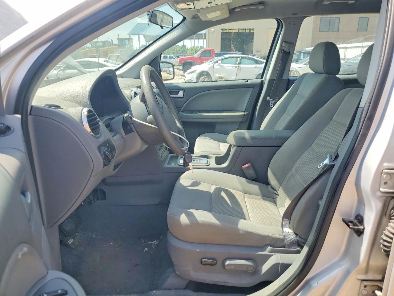 2005 Ford Freestyle Se Серебряный vin: 1FMDK04185GA58172