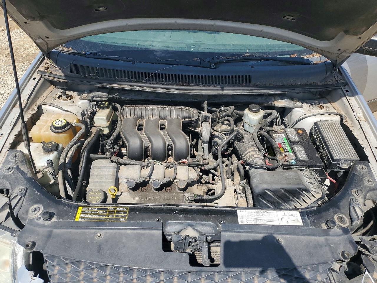 2005 Ford Freestyle Se Серебряный vin: 1FMDK04185GA58172