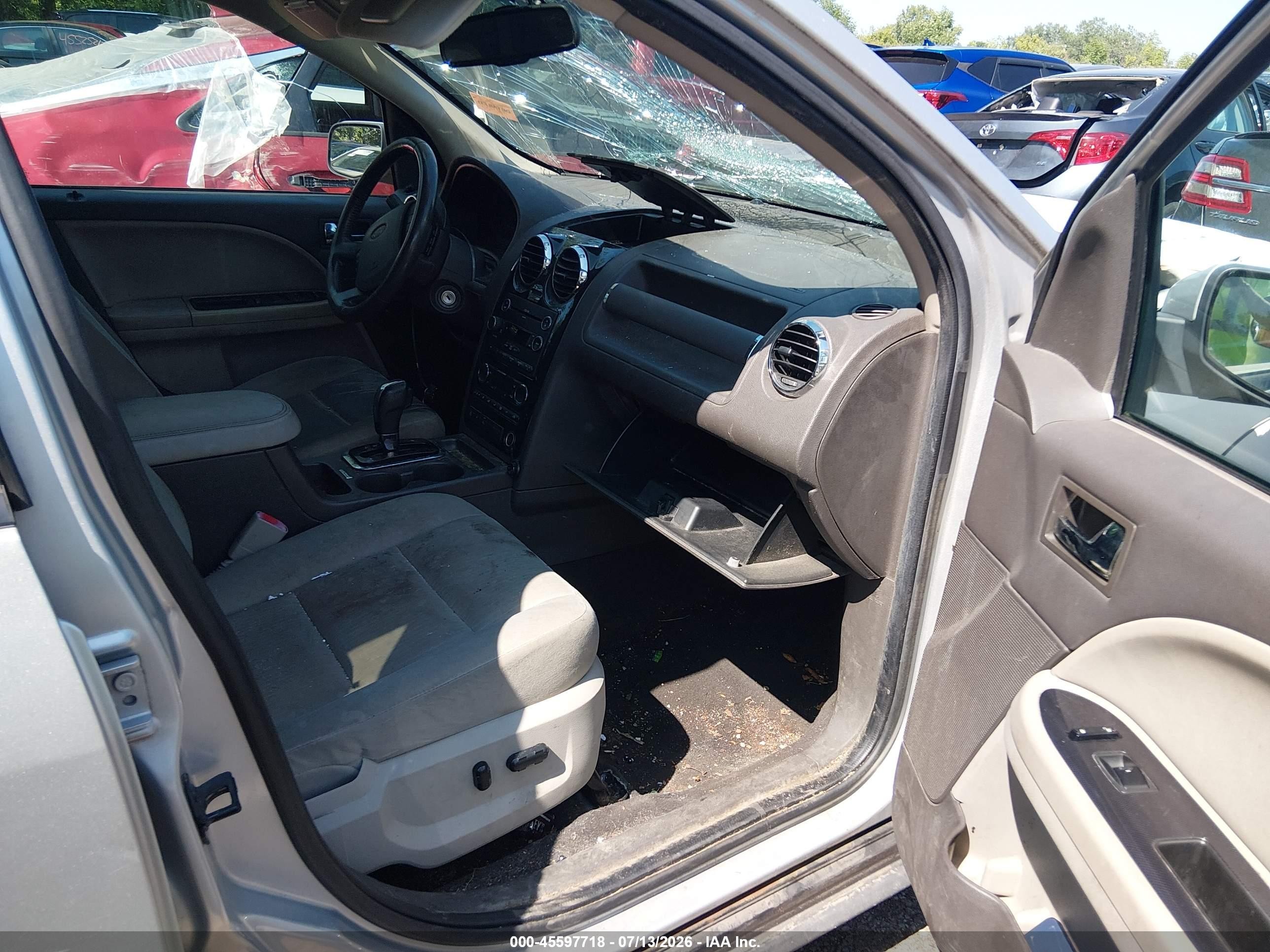 2009 Ford Taurus X Sel Silver vin: 1FMDK05W19GA01232