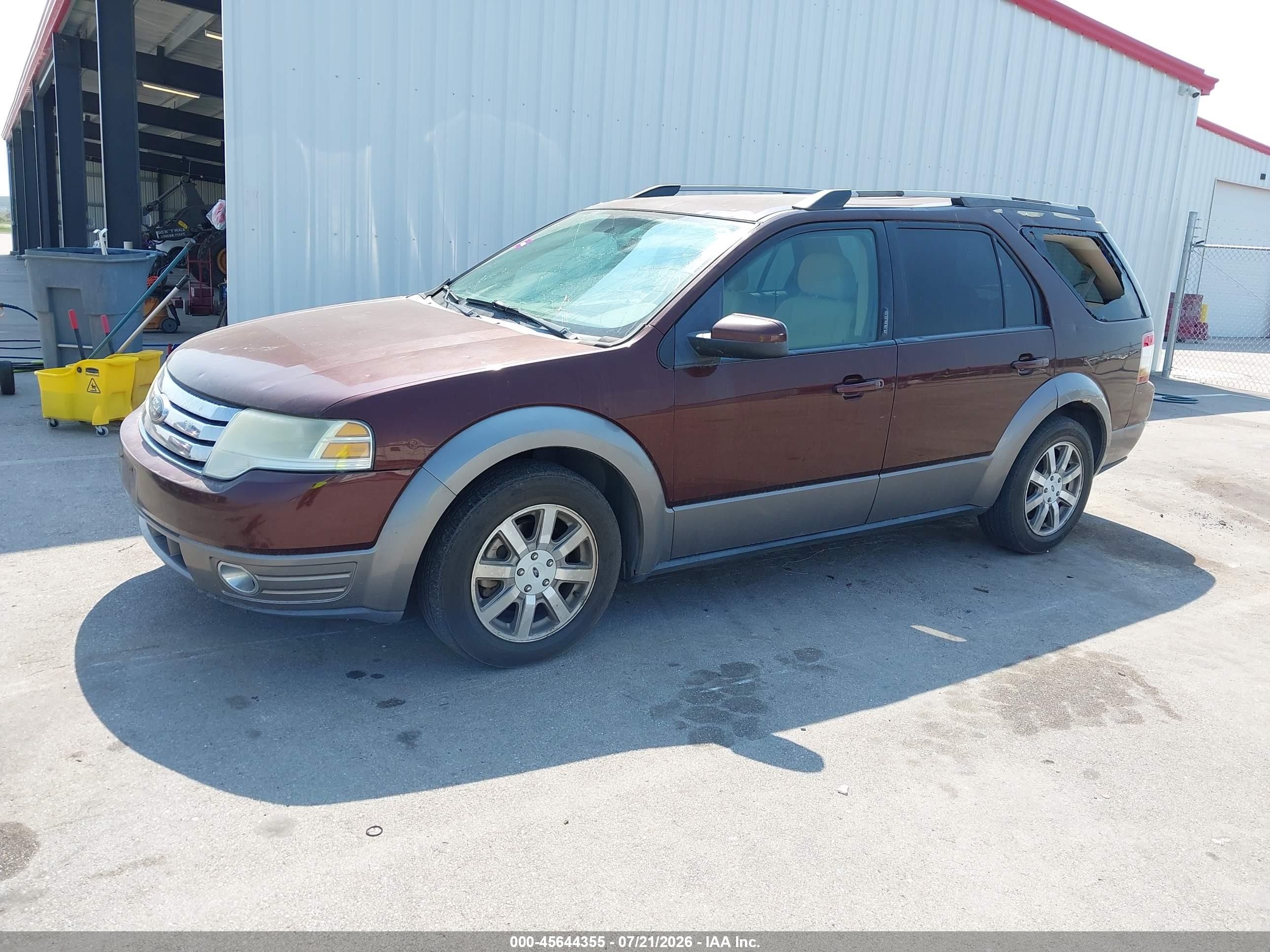 2009 Ford Taurus X Sel Maroon vin: 1FMDK05W79GA06385