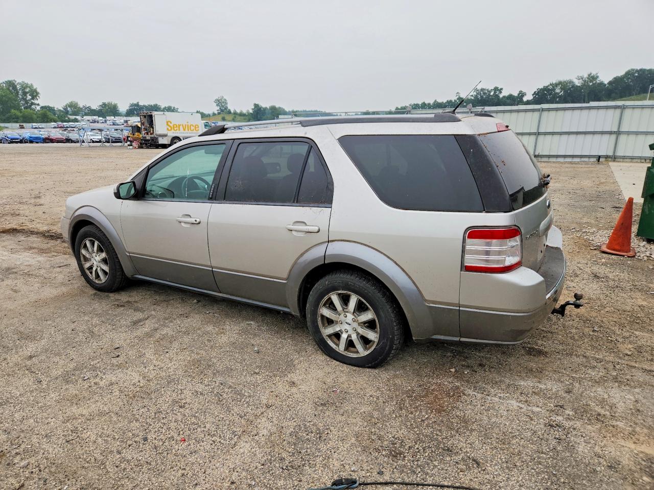 2008 Ford Taurus X Sel Silver vin: 1FMDK05W98GA42934
