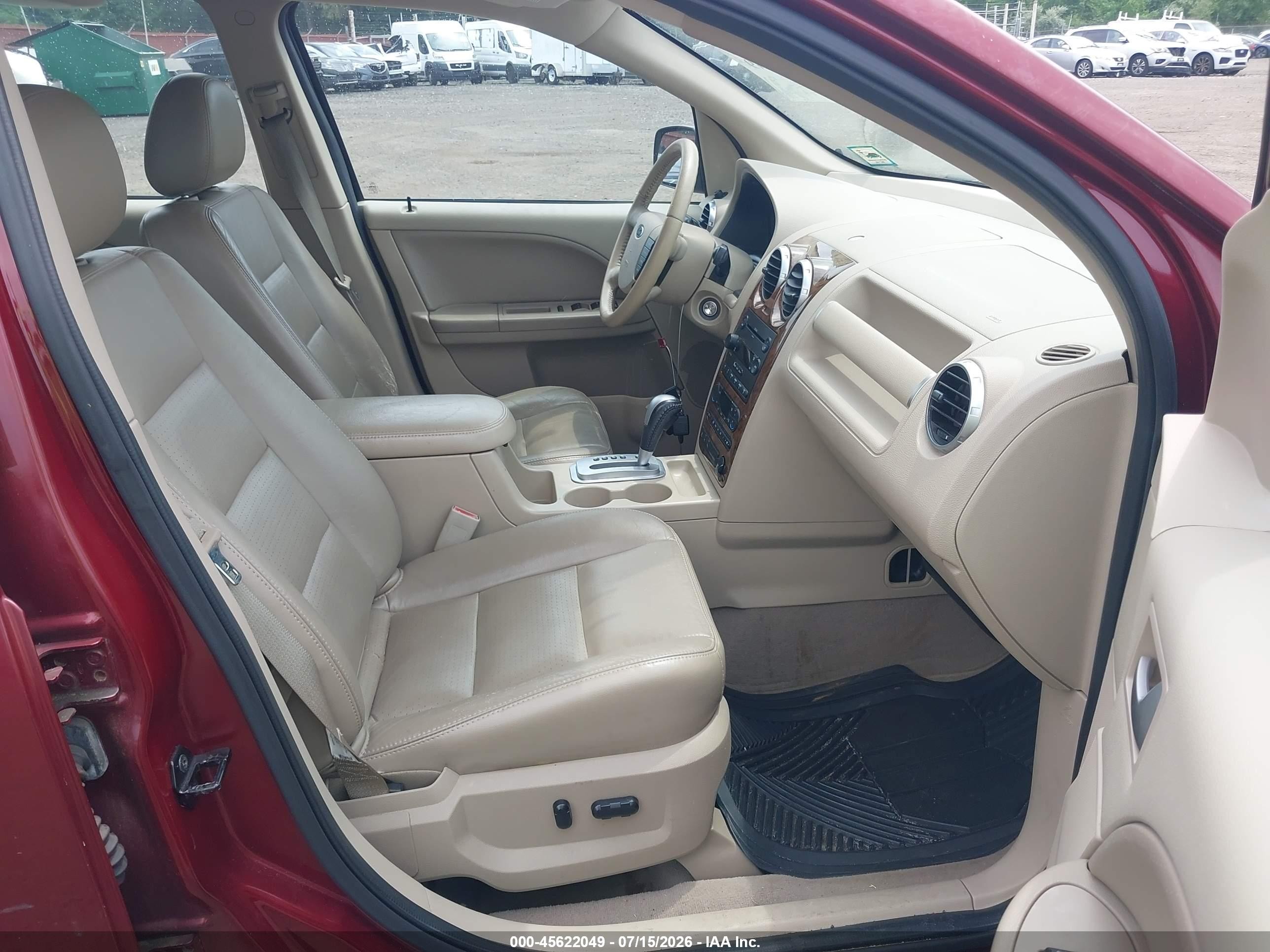 2007 Ford Freestyle Limited Red vin: 1FMDK06117GA19701