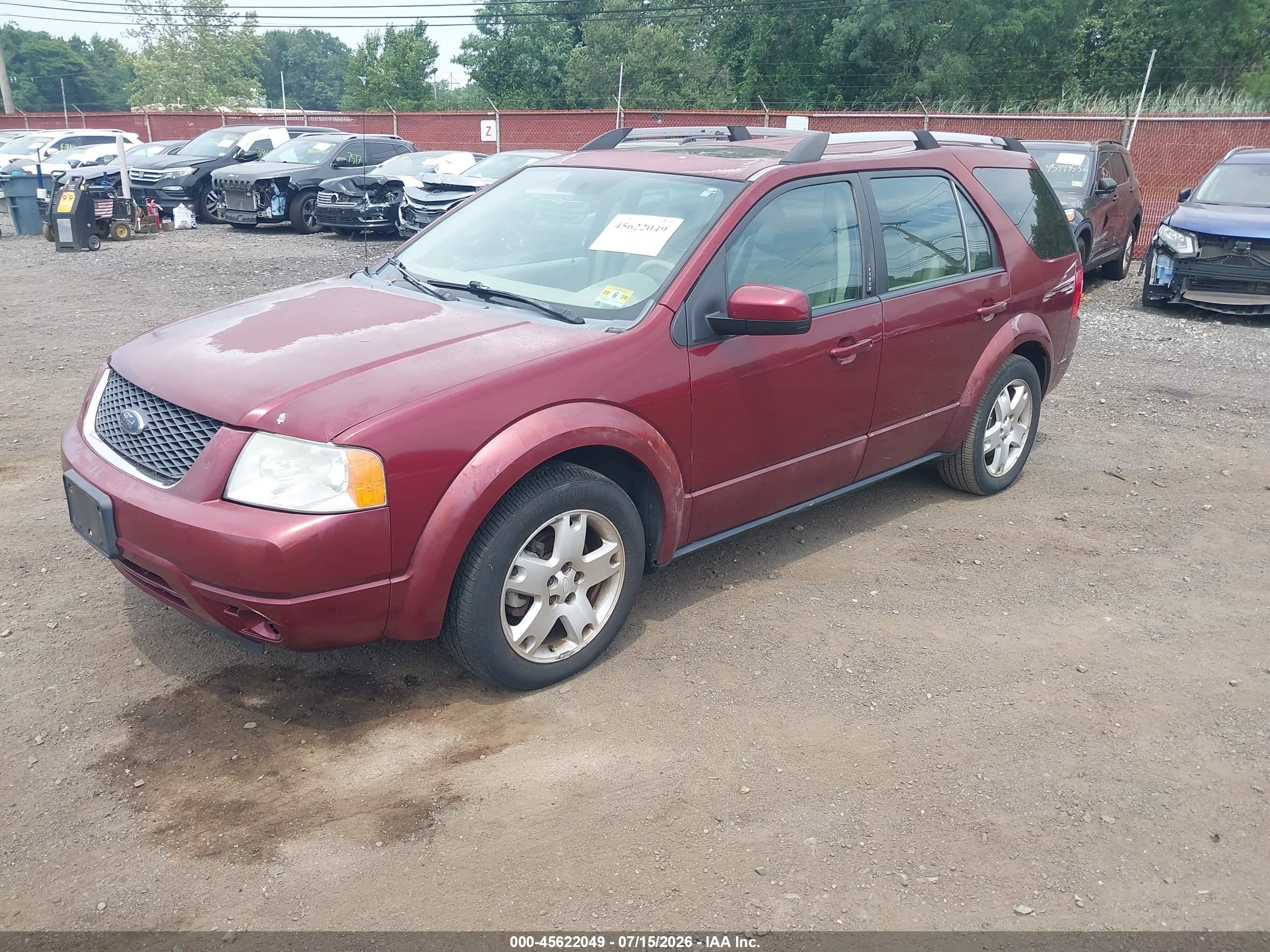 2007 Ford Freestyle Limited Red vin: 1FMDK06117GA19701