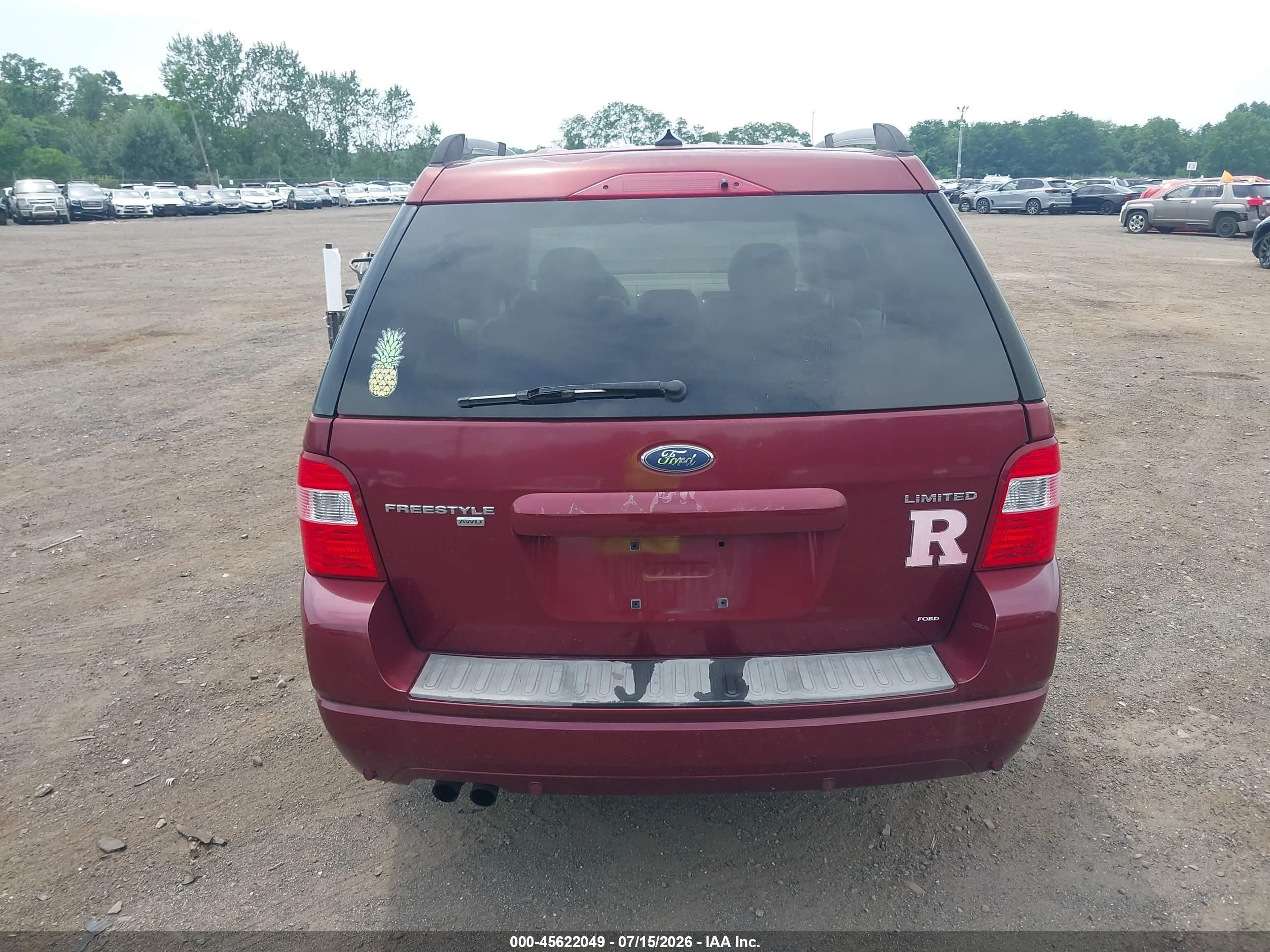 2007 Ford Freestyle Limited Red vin: 1FMDK06117GA19701