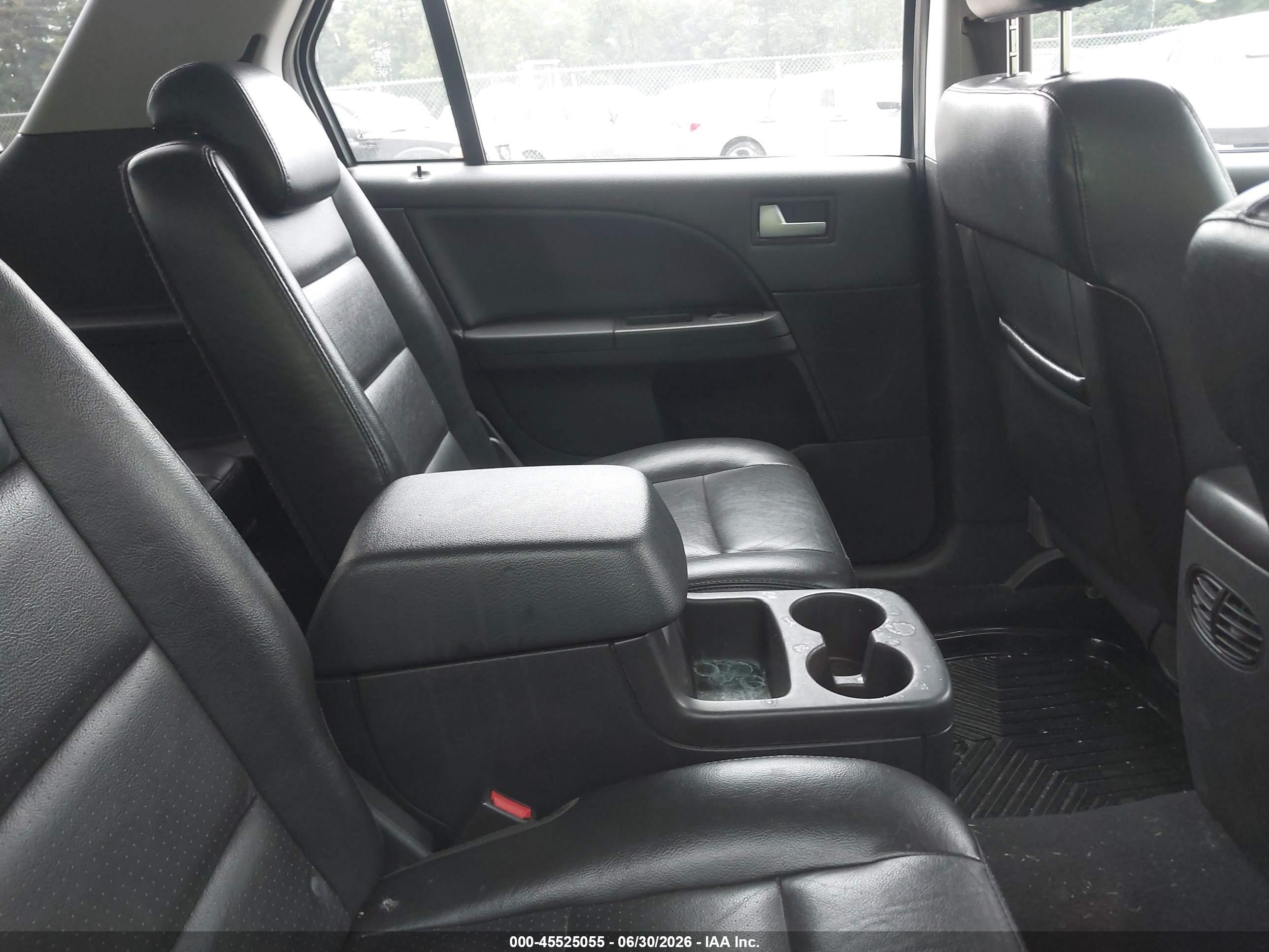 2005 Ford Freestyle Limited Серый vin: 1FMDK061X5GA31052