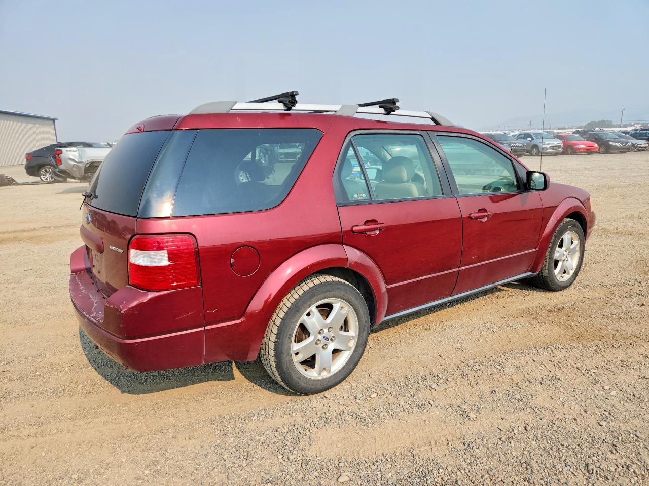 2005 Ford Freestyle Limited Burgundy vin: 1FMDK061X5GA72782