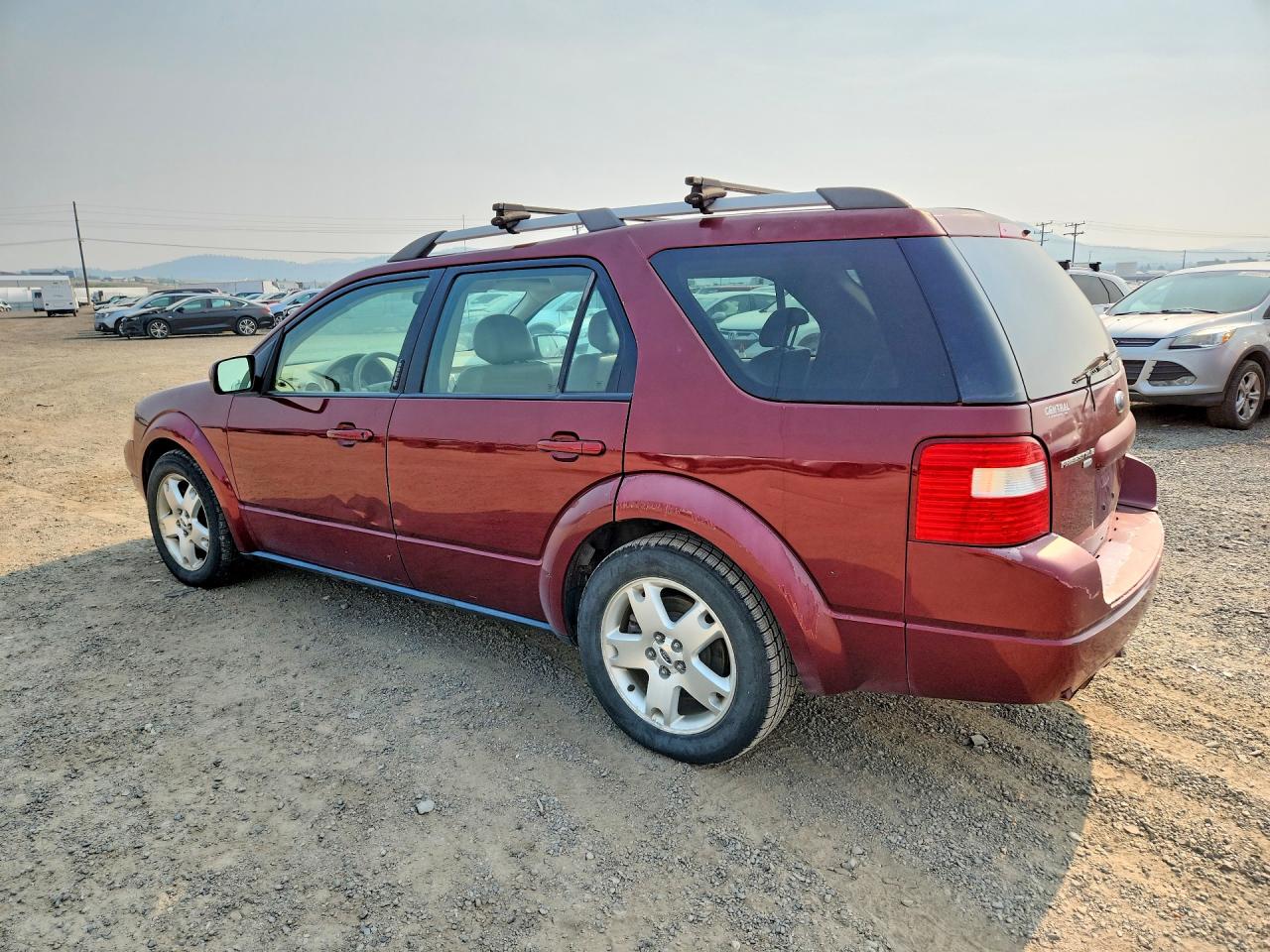 2005 Ford Freestyle Limited Burgundy vin: 1FMDK061X5GA72782
