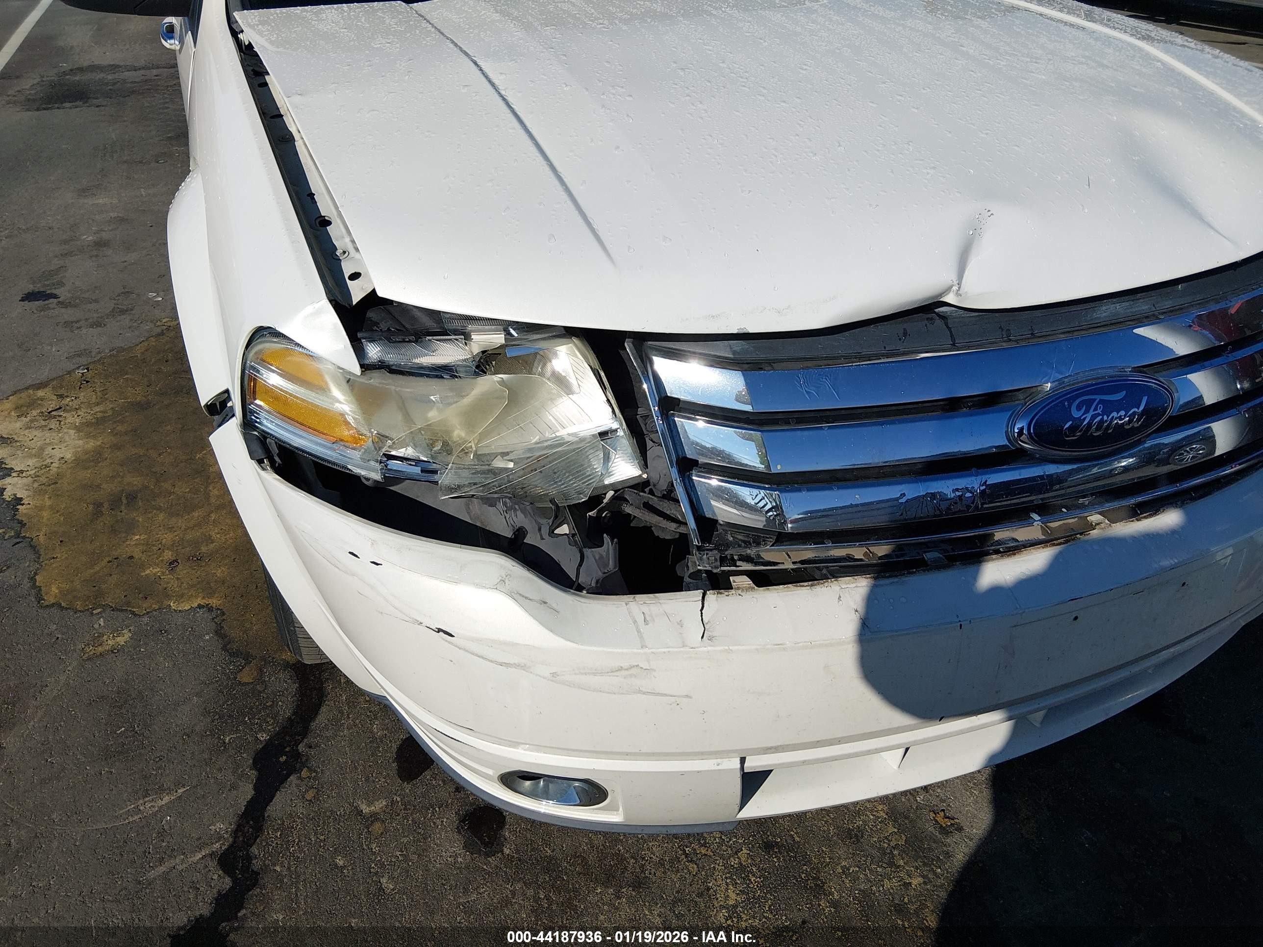 2009 Ford Taurus X Limited White vin: 1FMDK06W49GA03717