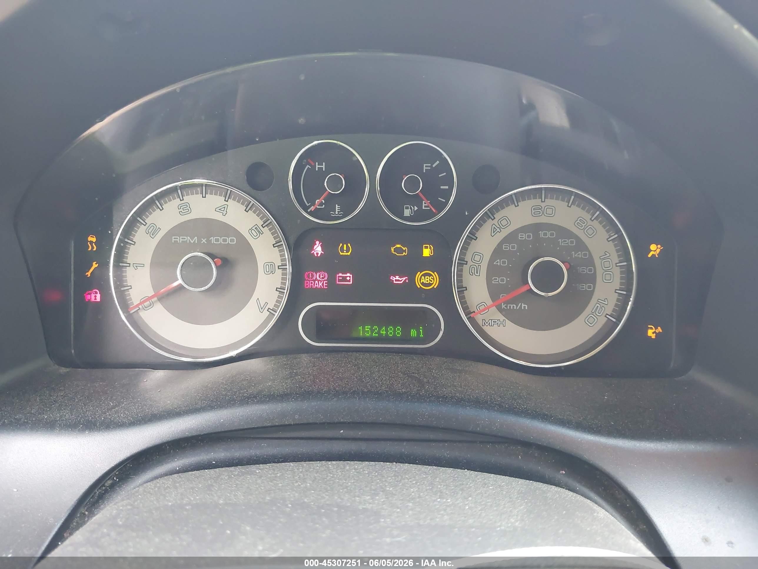 2008 Ford Taurus X Eddie Bauer Burgundy vin: 1FMDK07W38GA10185