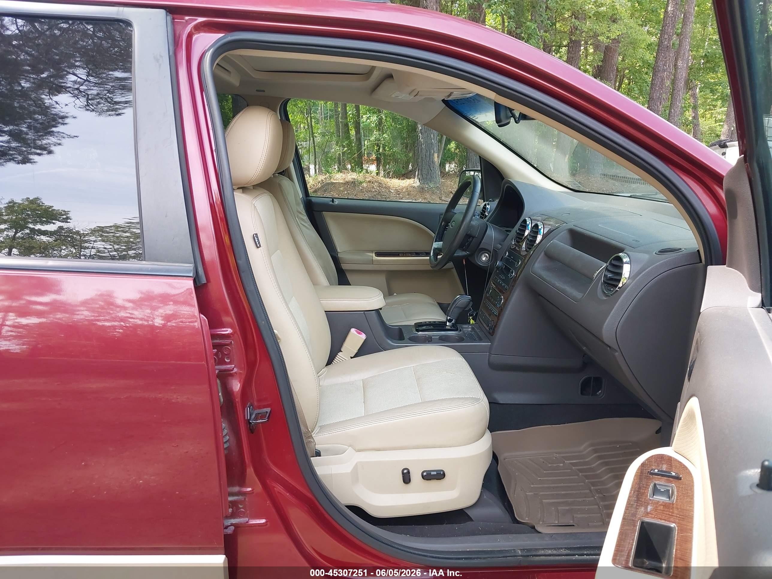 2008 Ford Taurus X Eddie Bauer Burgundy vin: 1FMDK07W38GA10185