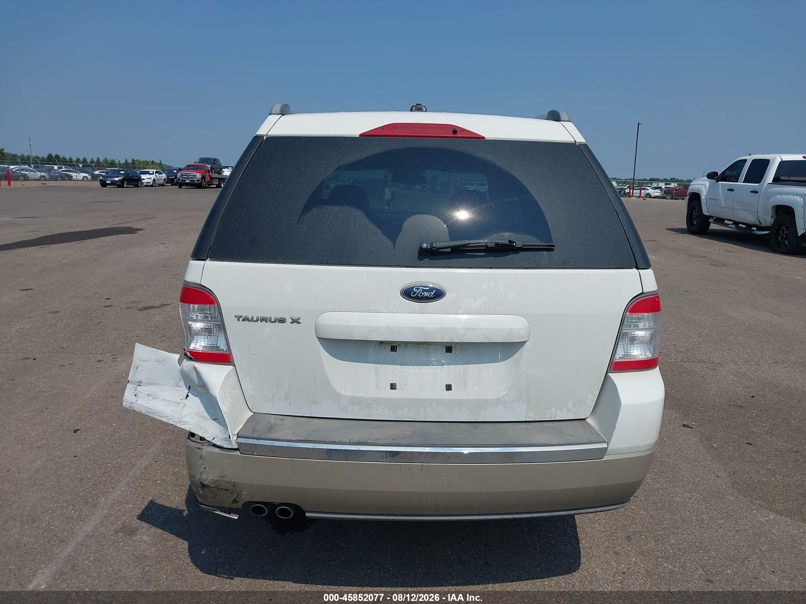 2008 Ford Taurus X Eddie Bauer White vin: 1FMDK07W88GA28147