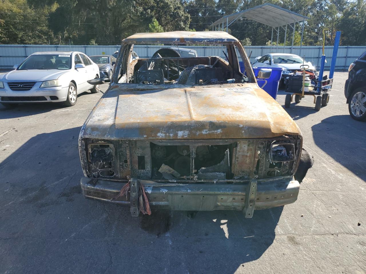 1984 Ford Bronco U100 Silver vin: 1FMDU15F9ELA55864